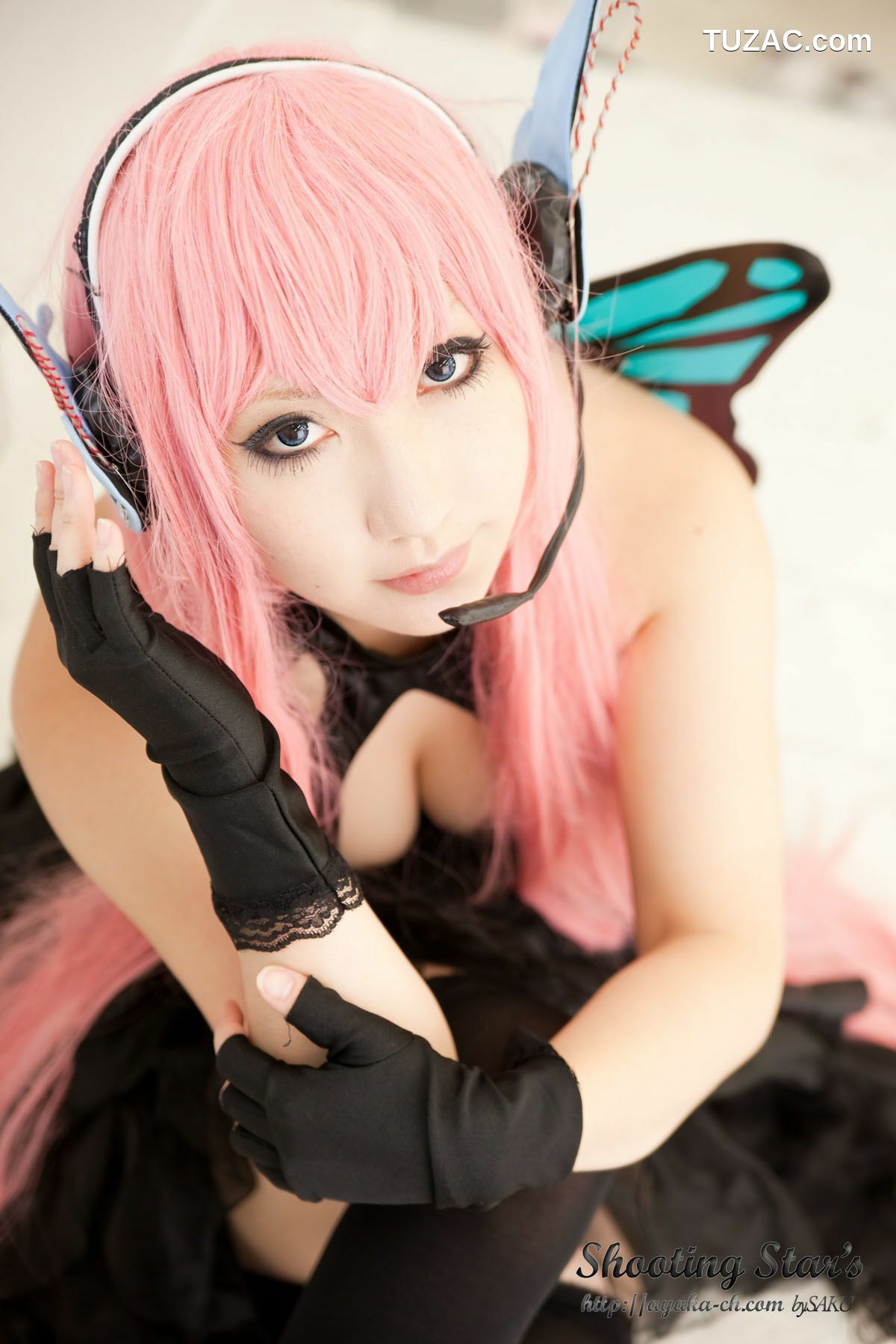 日本CosPlay_绫香 (Sakuサク) 《VOCALOID》 Megurine Luka 写真集[133P]