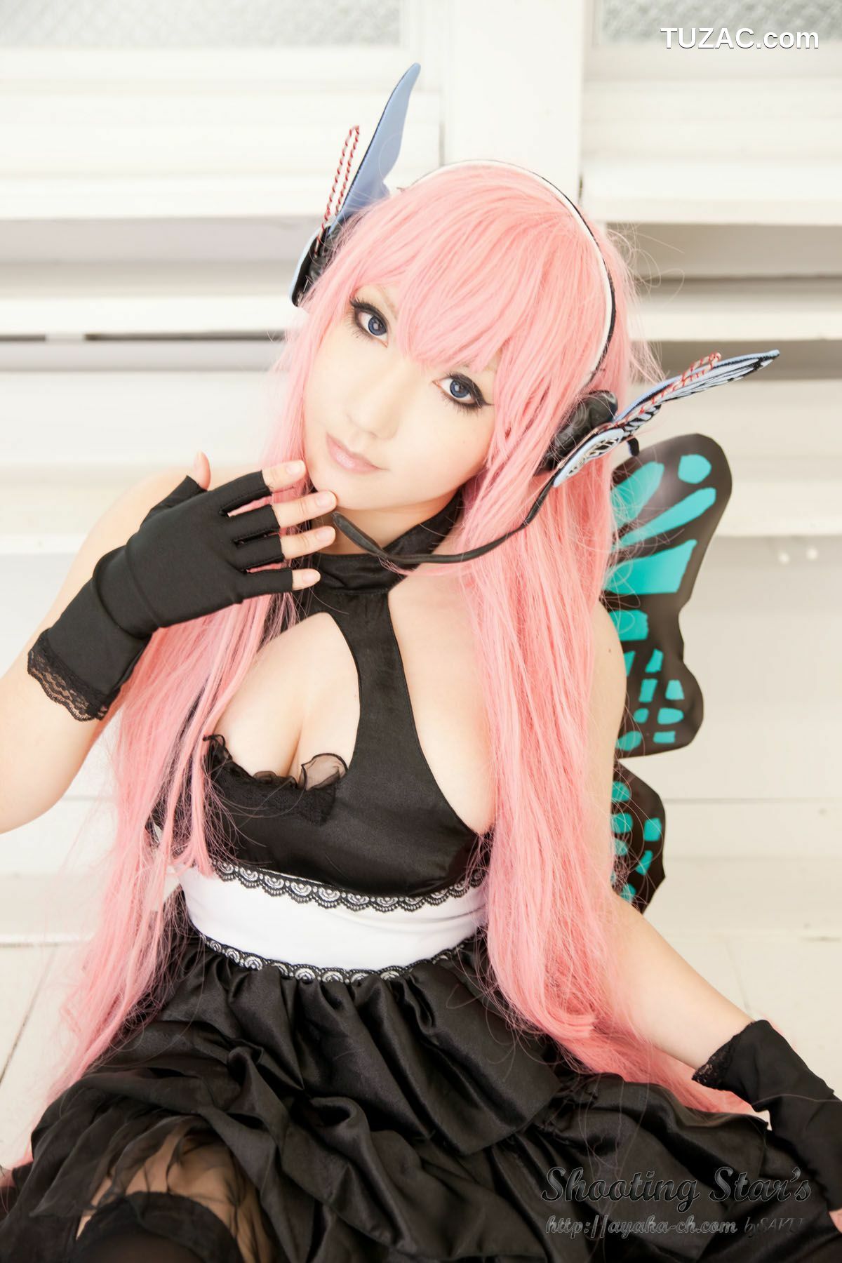 日本CosPlay_绫香 (Sakuサク) 《VOCALOID》 Megurine Luka 写真集[133P]