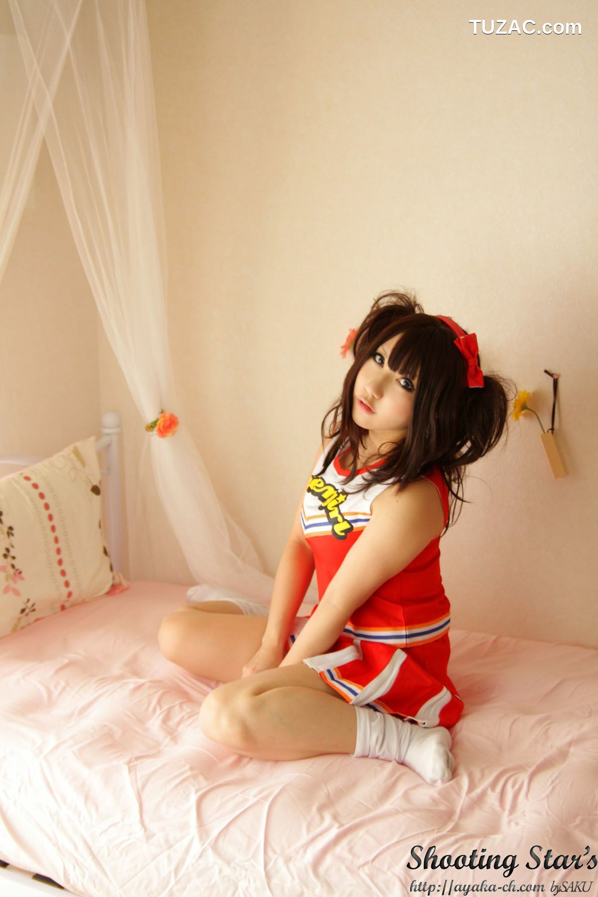 日本CosPlay_绫香 (サク Saku Ayaka)  Waitress+Cheerleader [Sakuyabime] 写真集[62P]