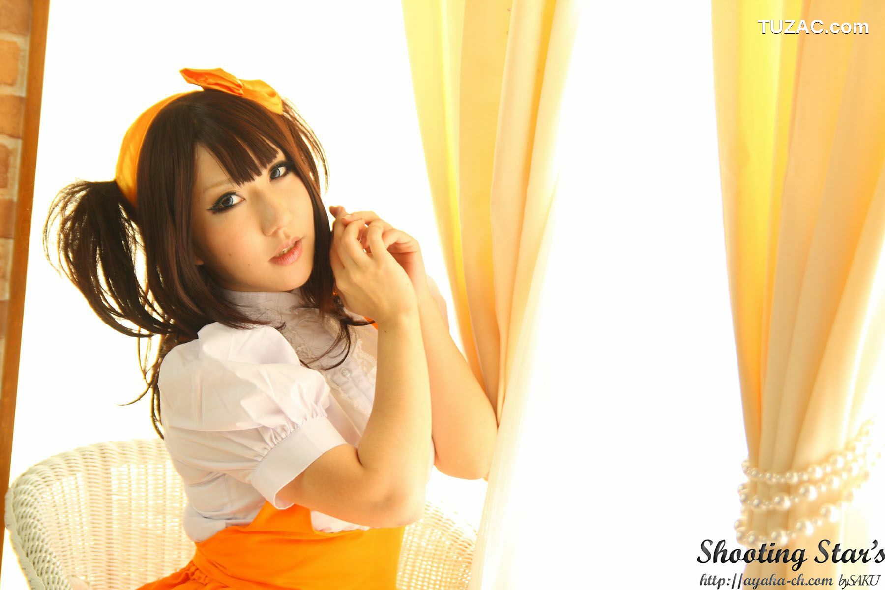 日本CosPlay_绫香 (サク Saku Ayaka)  Waitress+Cheerleader [Sakuyabime] 写真集[62P]