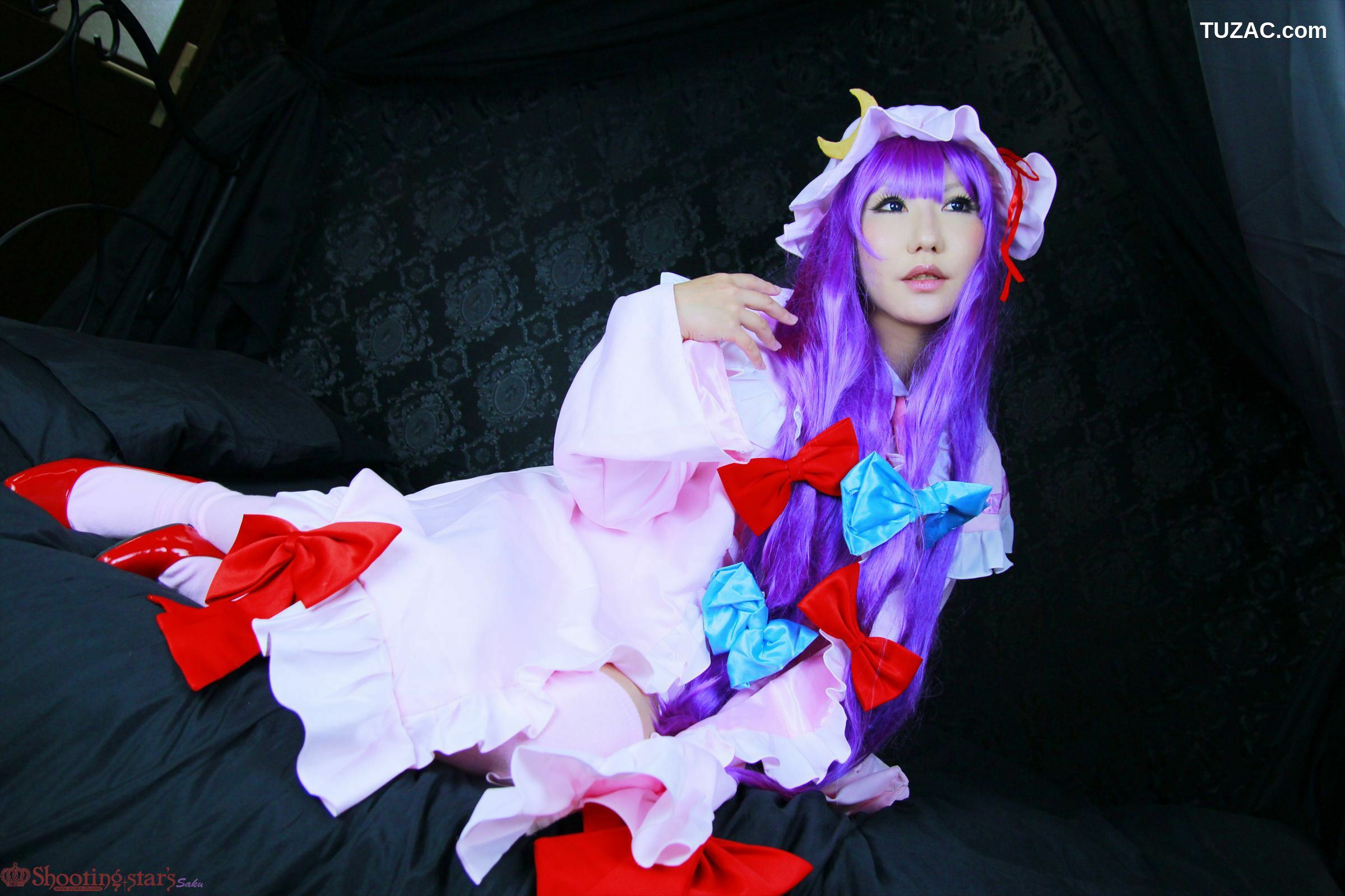 日本CosPlay_绫香サク (サク綾香 Saku Ayaka) 《東方Project》Patchouli Knowledge 写真集[100P]