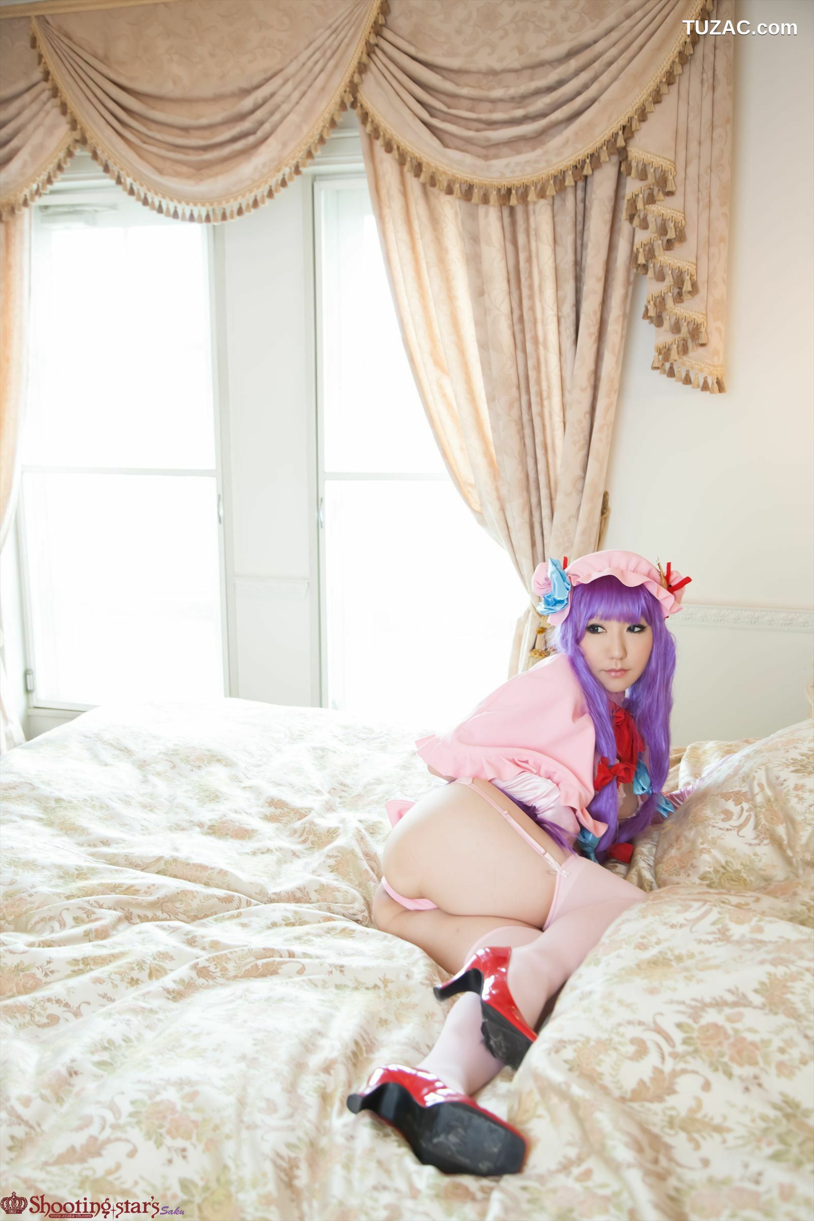 日本CosPlay_绫香サク (サク綾香 Saku Ayaka) 《東方Project》Patchouli Knowledge 写真集[100P]