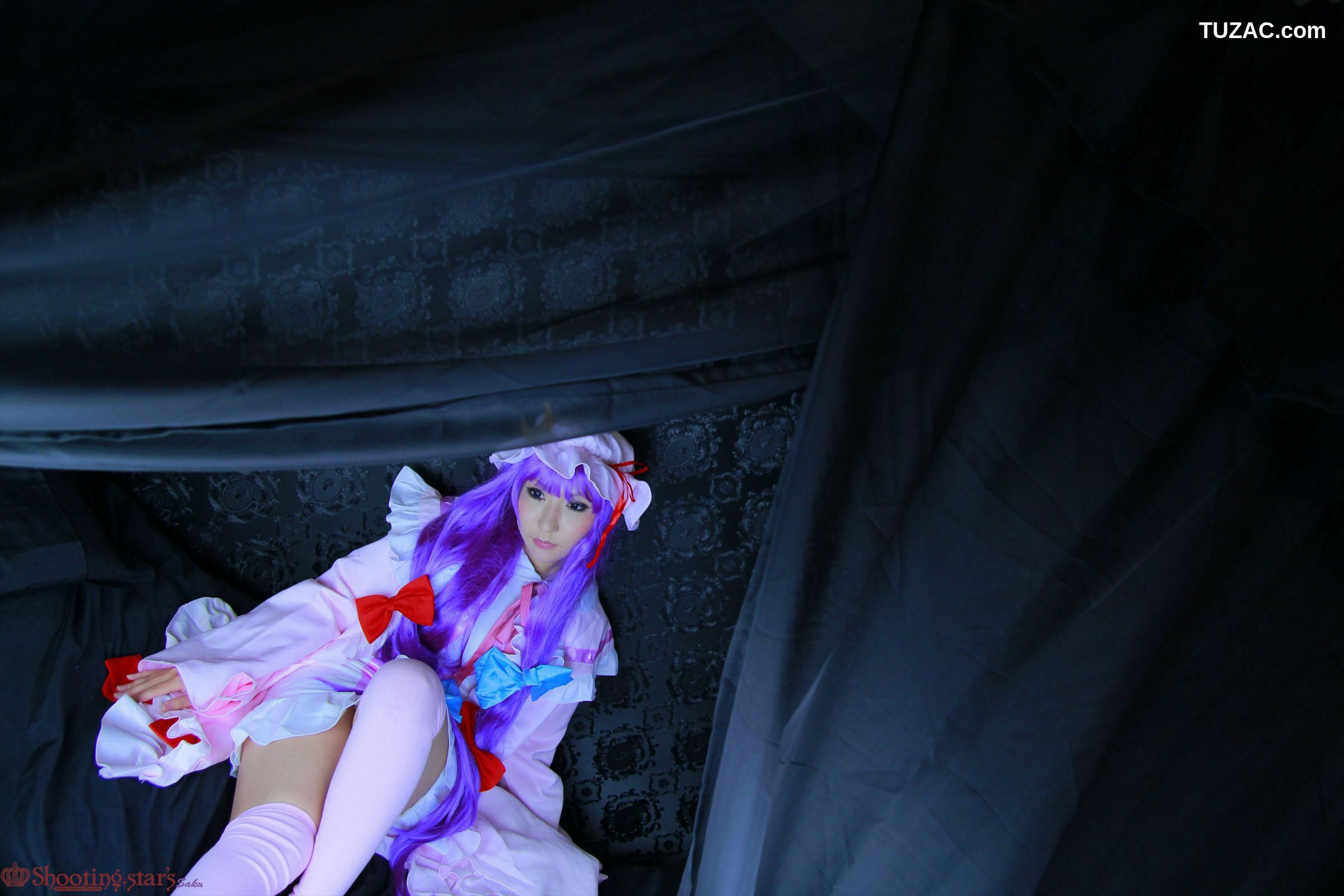 日本CosPlay_绫香サク (サク綾香 Saku Ayaka) 《東方Project》Patchouli Knowledge 写真集[100P]