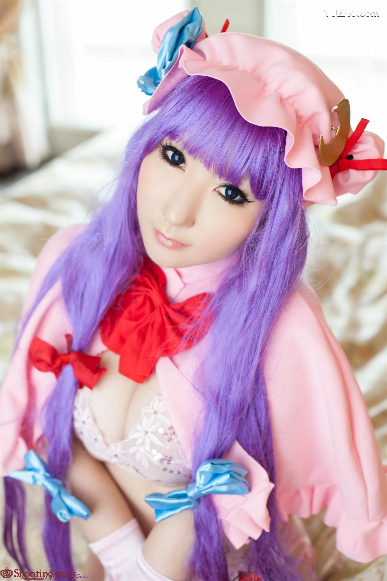 日本CosPlay_绫香サク (サク綾香 Saku Ayaka) 《東方Project》Patchouli Knowledge 写真集[100P]