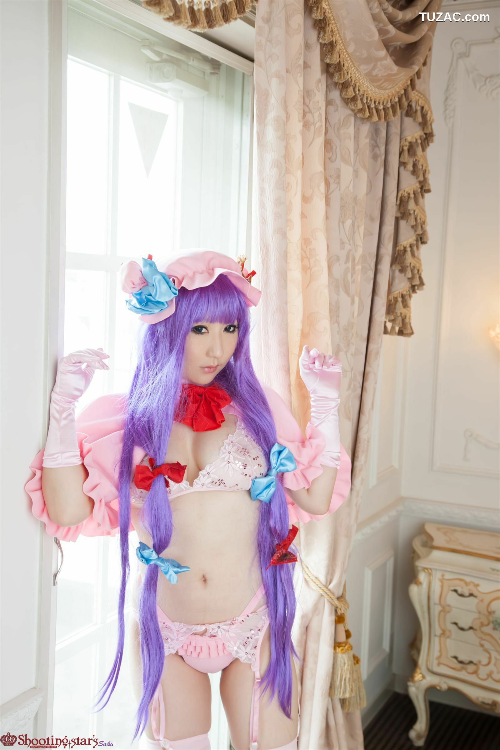 日本CosPlay_绫香サク (サク綾香 Saku Ayaka) 《東方Project》Patchouli Knowledge 写真集[100P]