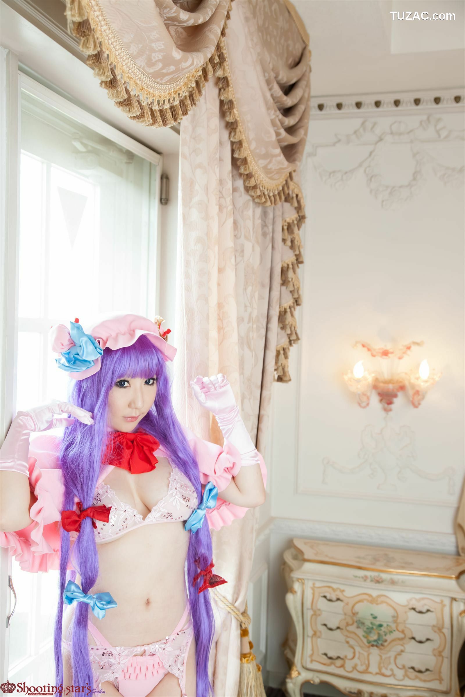 日本CosPlay_绫香サク (サク綾香 Saku Ayaka) 《東方Project》Patchouli Knowledge 写真集[100P]