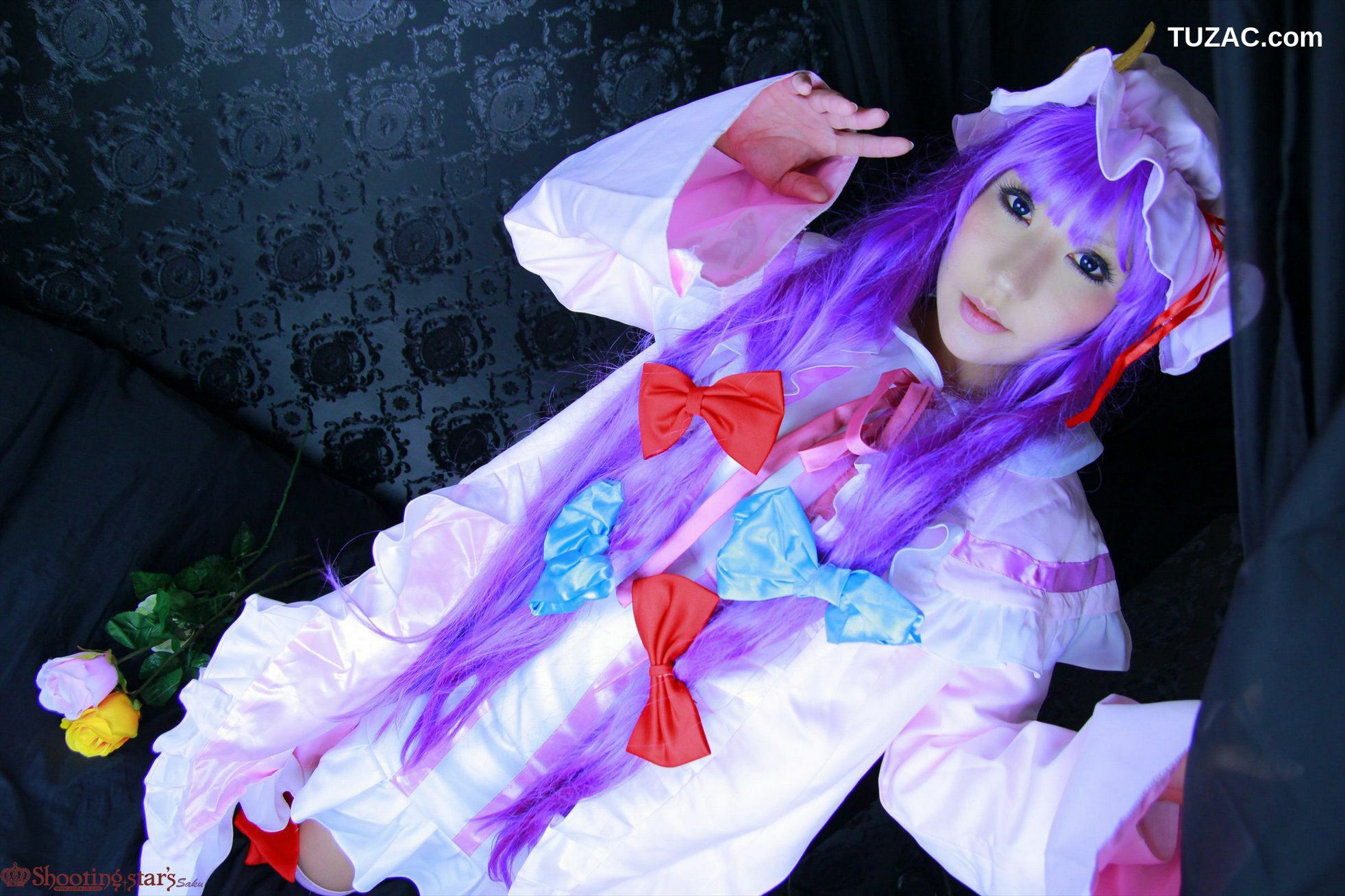 日本CosPlay_绫香サク (サク綾香 Saku Ayaka) 《東方Project》Patchouli Knowledge 写真集[100P]