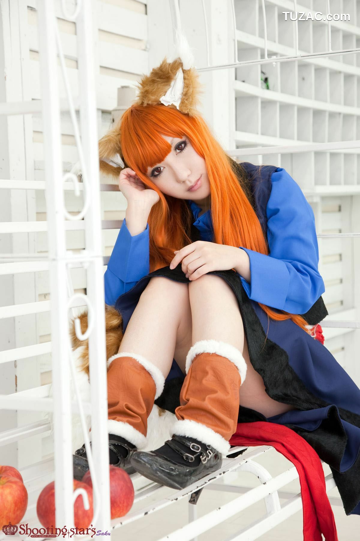 日本CosPlay_绫香サク (サク綾香 Saku Ayaka) 《狼与香辛料》赫萝 写真集