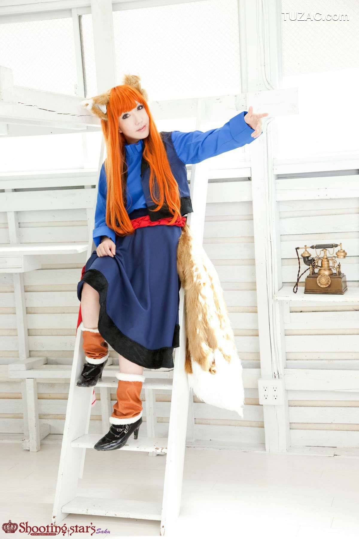 日本CosPlay_绫香サク (サク綾香 Saku Ayaka) 《狼与香辛料》赫萝 写真集
