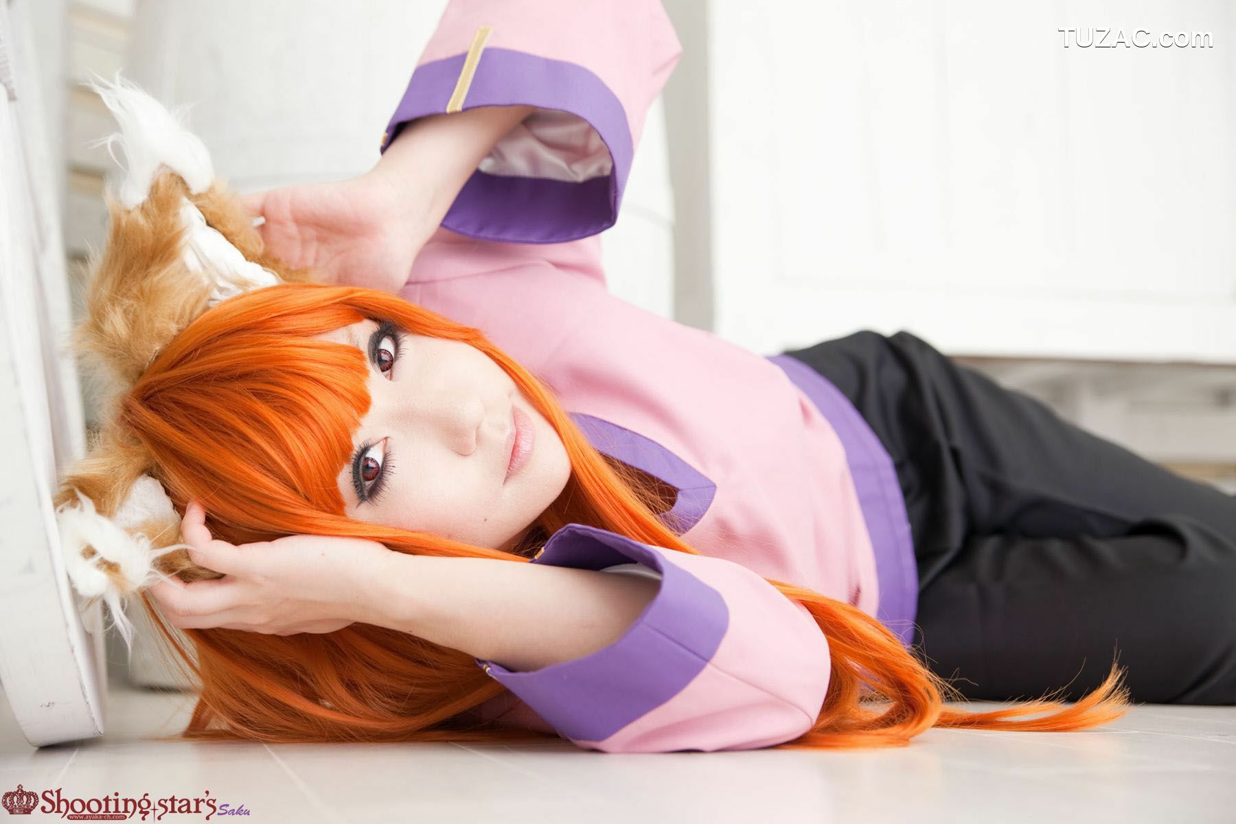日本CosPlay_绫香サク (サク綾香 Saku Ayaka) 《狼与香辛料》赫萝 写真集