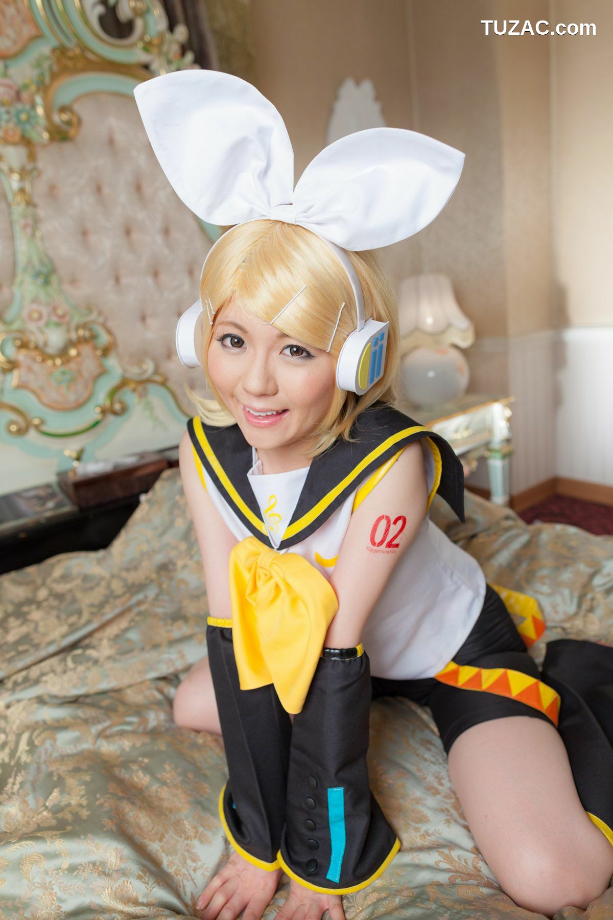 日本CosPlay_荒木まい (荒木麻衣) 《VOCALOID》Kagamine Rin(鏡音リン) 写真集[89P]