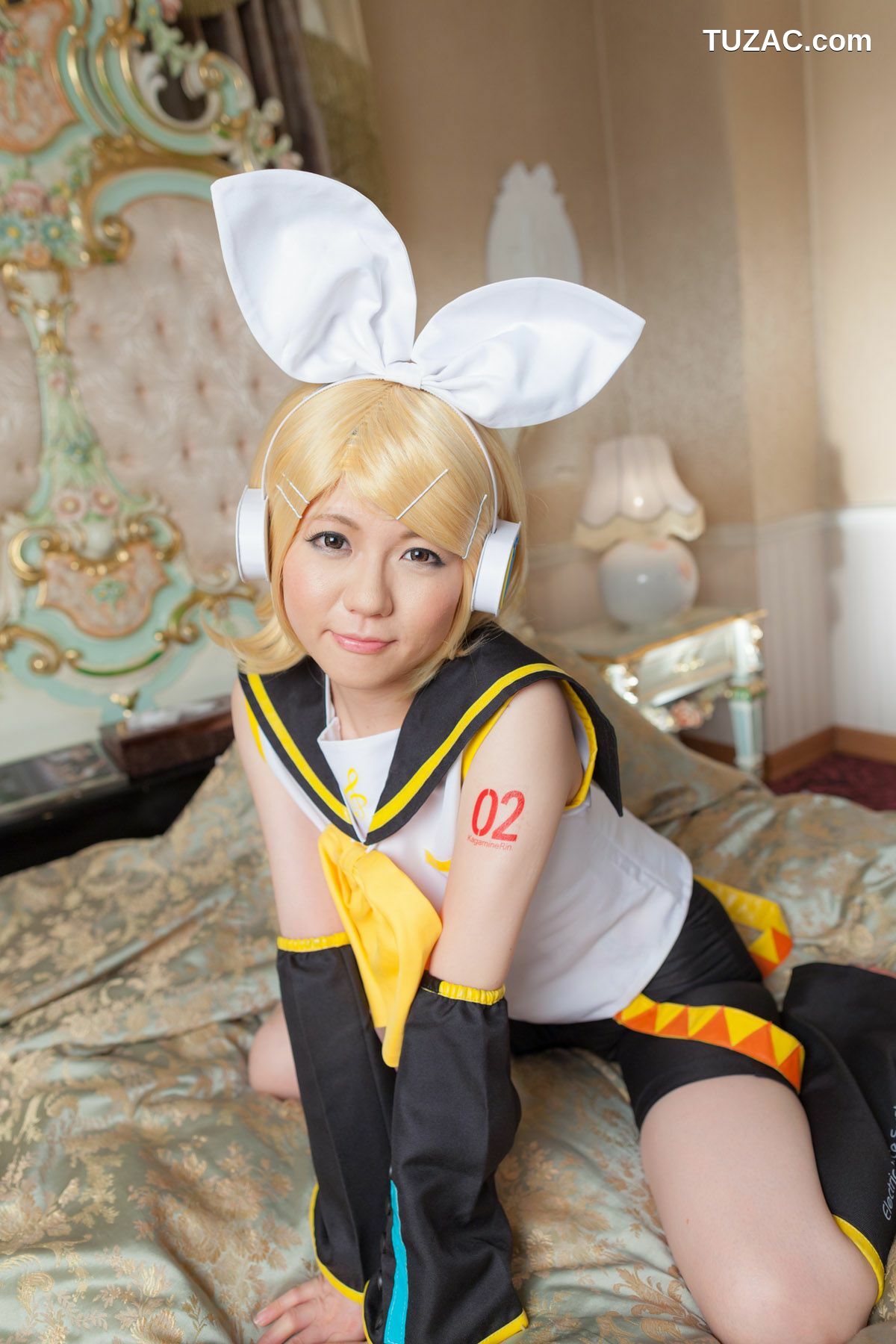 日本CosPlay_荒木まい (荒木麻衣) 《VOCALOID》Kagamine Rin(鏡音リン) 写真集[89P]