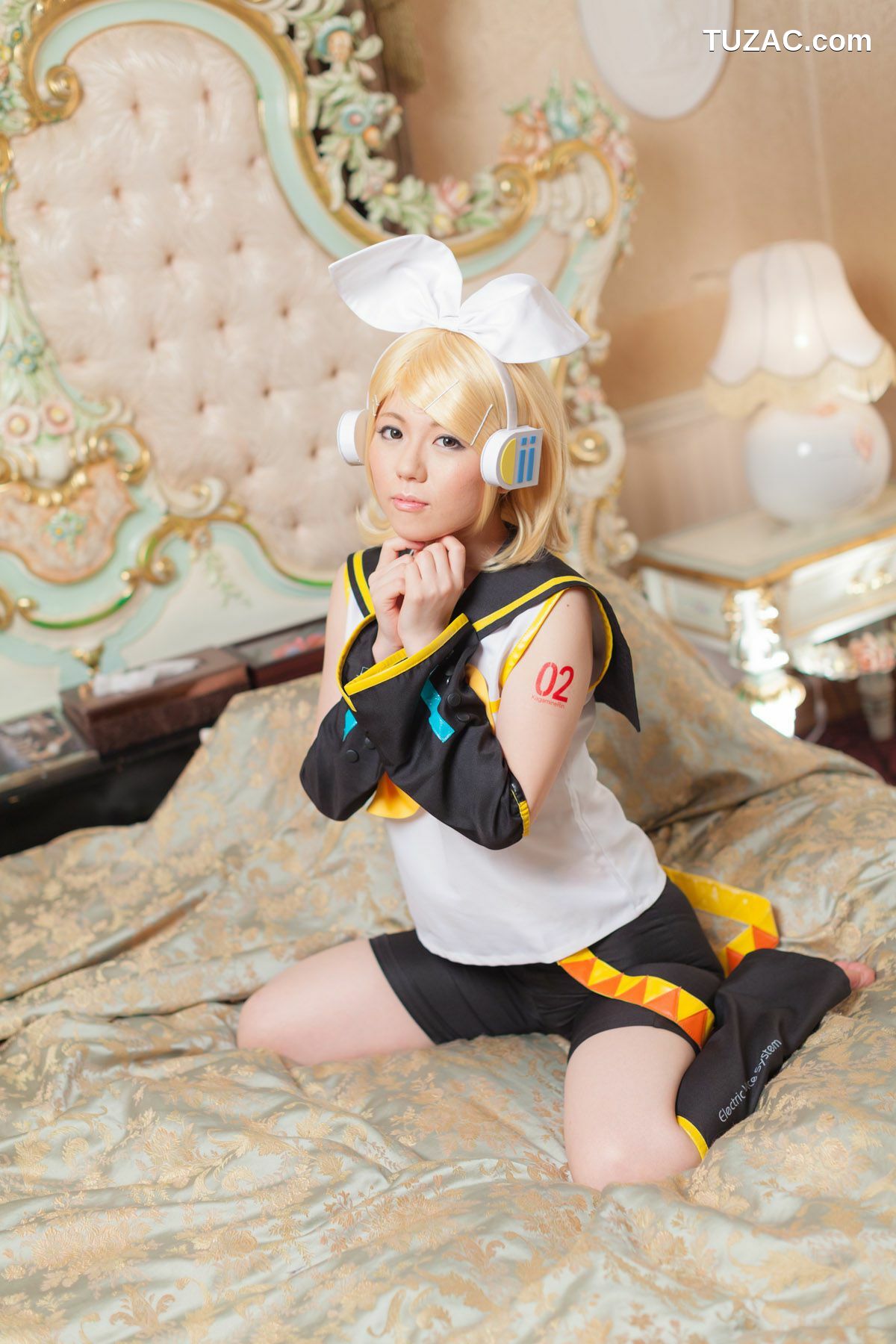 日本CosPlay_荒木まい (荒木麻衣) 《VOCALOID》Kagamine Rin(鏡音リン) 写真集[89P]