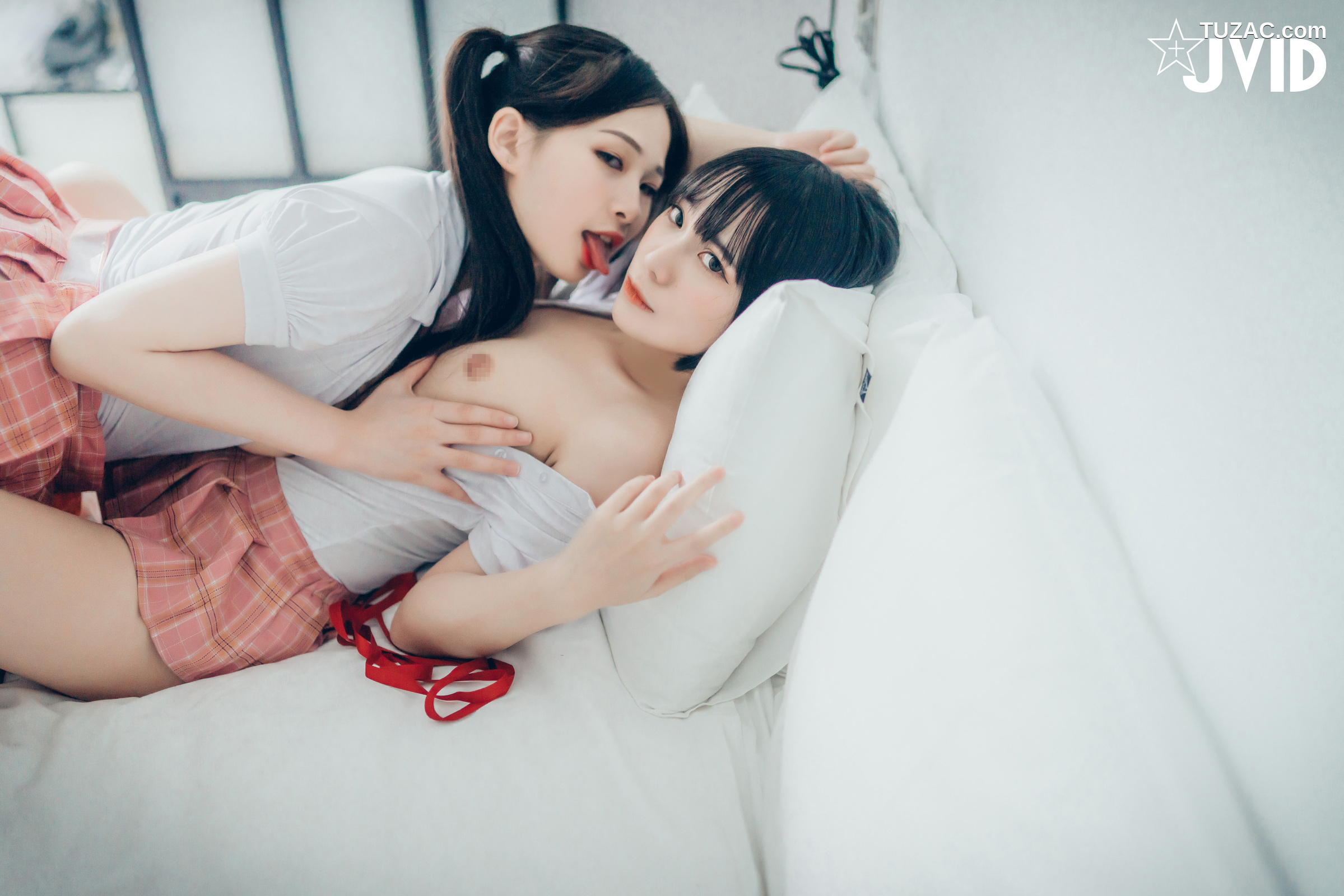 JVID-婕咪-齐齐-湿润百合-谁先高潮谁就输了
