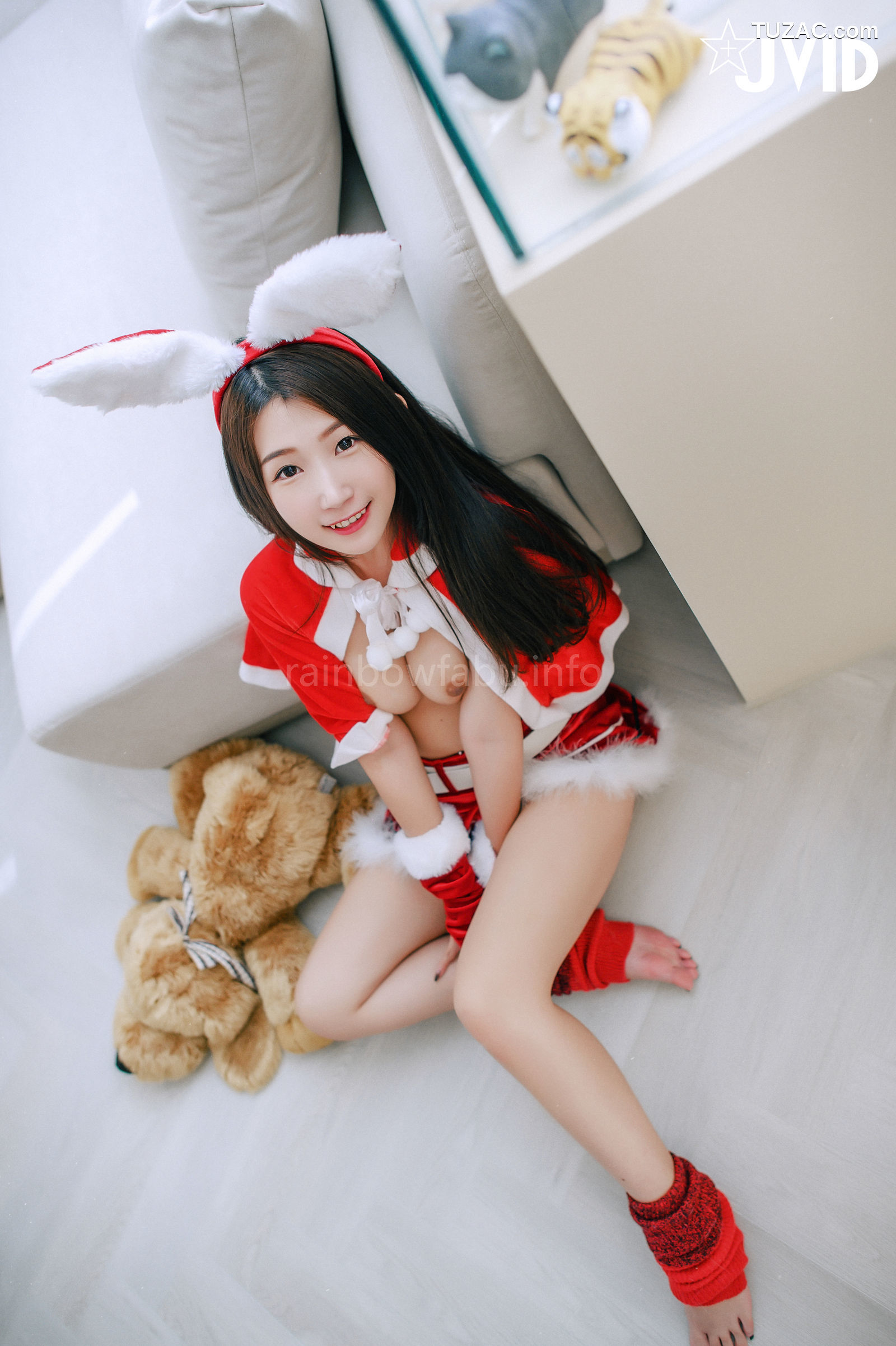 JVID-肉包Mini-邻家の美乳少女来送圣诞礼物-2022.12.24