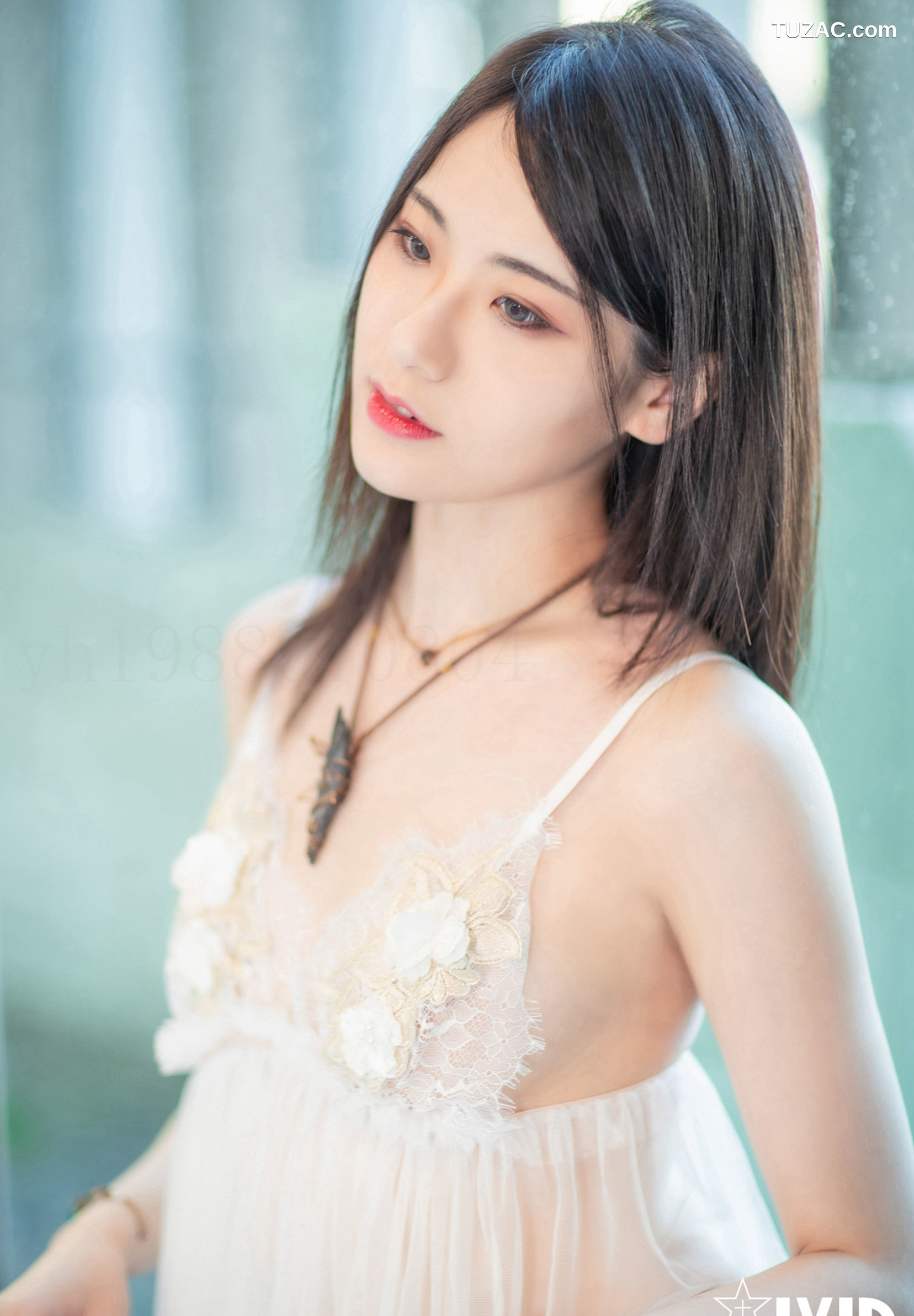 JVID-阿黎-性感爆棚の黑白蕾絲睡衣