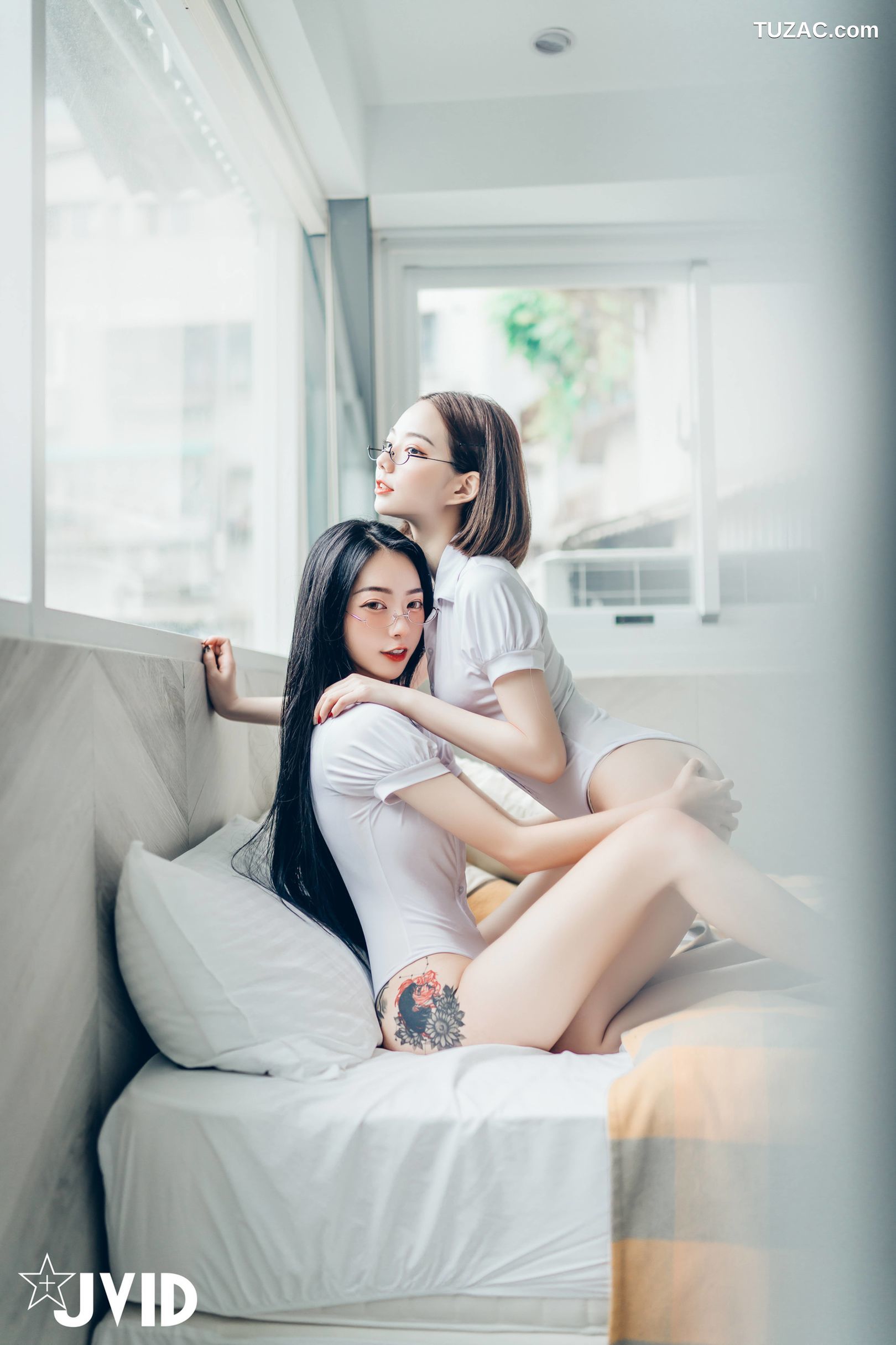 JVID-飄飄-啾啾-女神姐妹情人节-Celebrate-Valentines-Day-With-Goddess-Sisters-2022.02.14