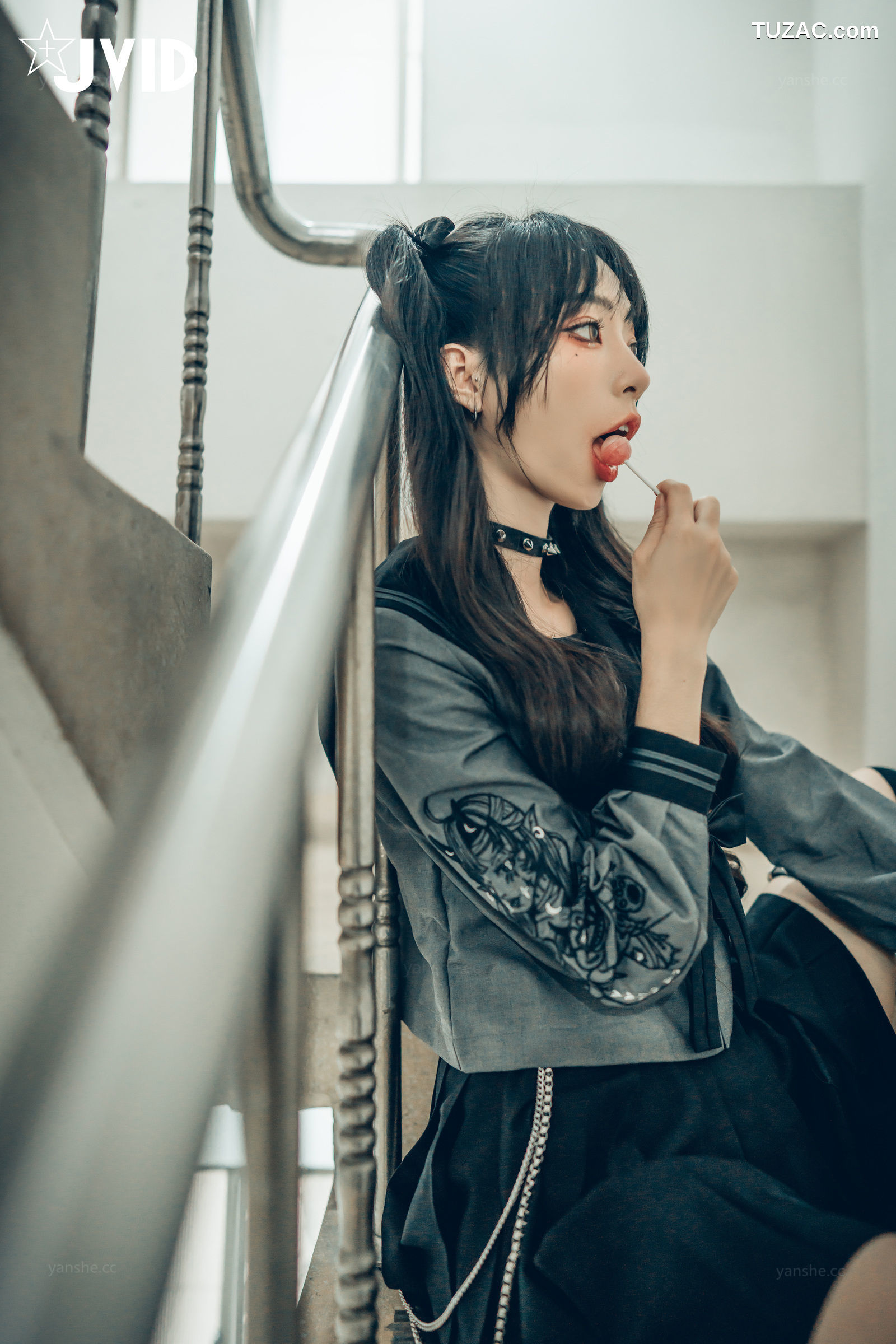 JVID-飘飘-色色妄想系列-校花也是大姐頭-2022.11.27
