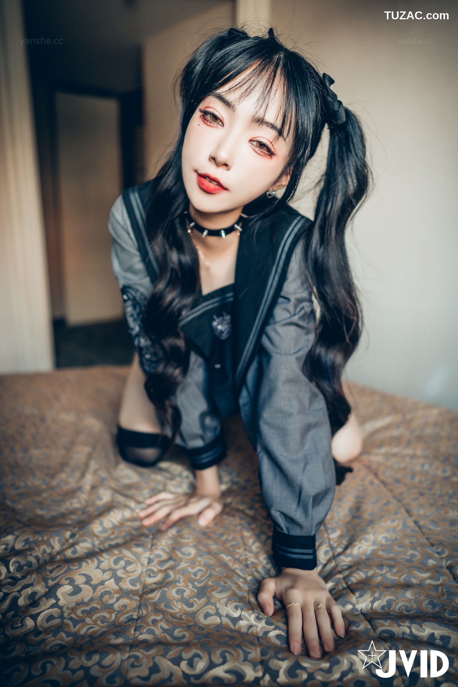 JVID-飘飘-色色妄想系列-校花也是大姐頭-2022.11.27