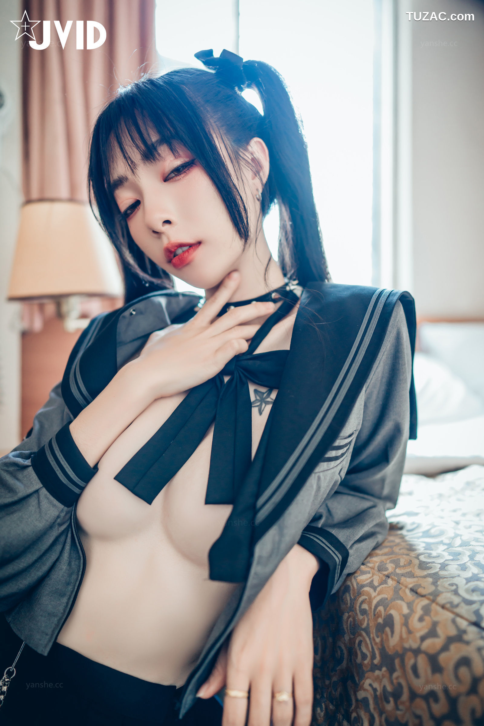 JVID-飘飘-色色妄想系列-校花也是大姐頭-2022.11.27