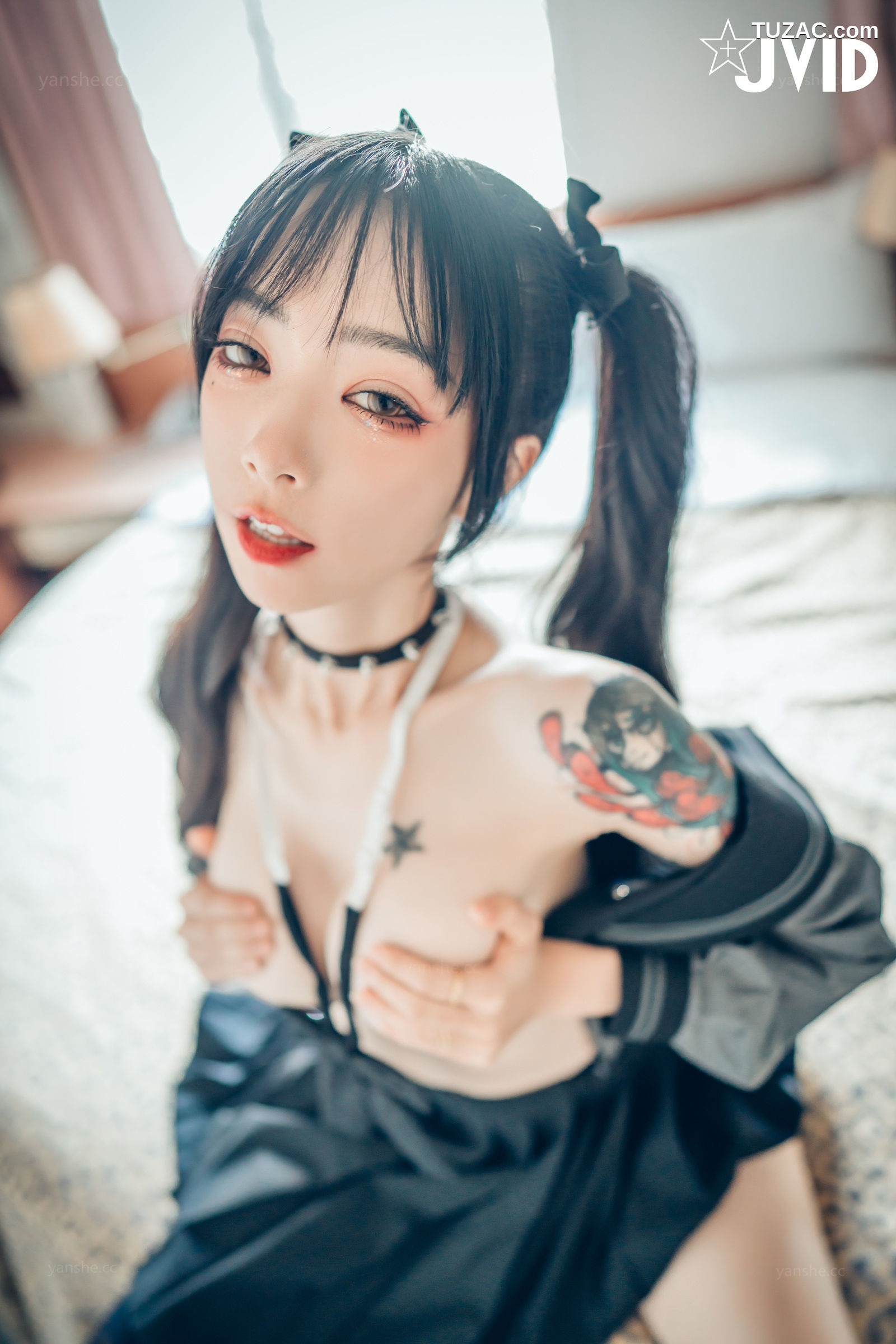 JVID-飘飘-色色妄想系列-校花也是大姐頭-2022.11.27