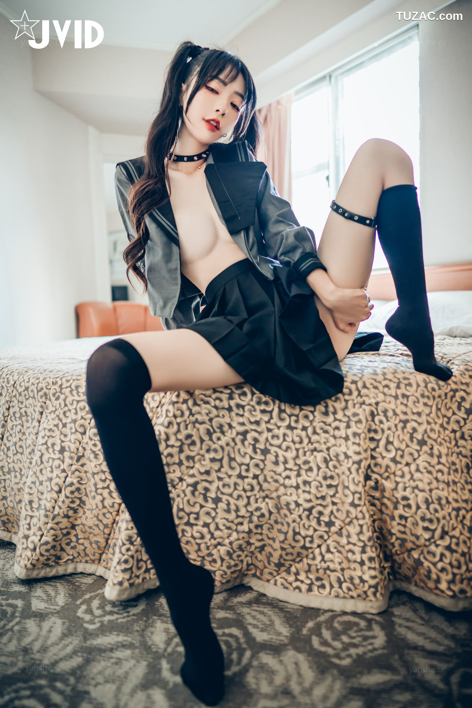 JVID-飘飘-色色妄想系列-校花也是大姐頭-2022.11.27