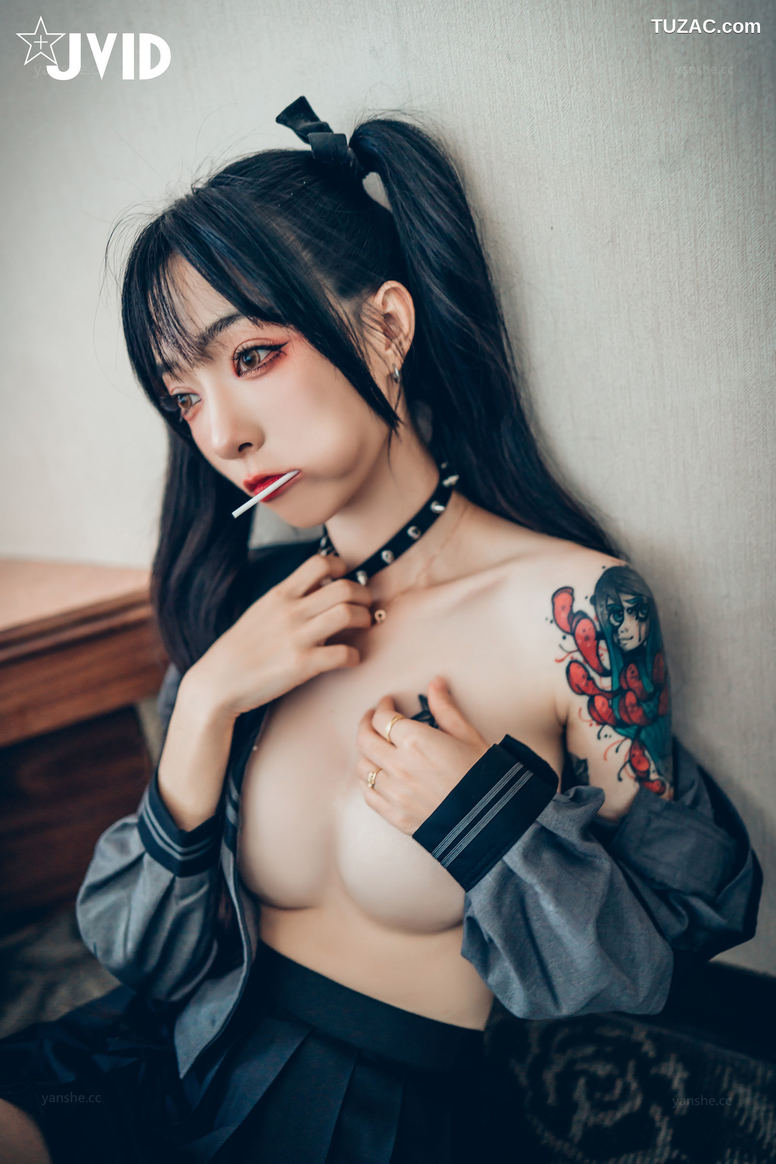 JVID-飘飘-色色妄想系列-校花也是大姐頭-2022.11.27