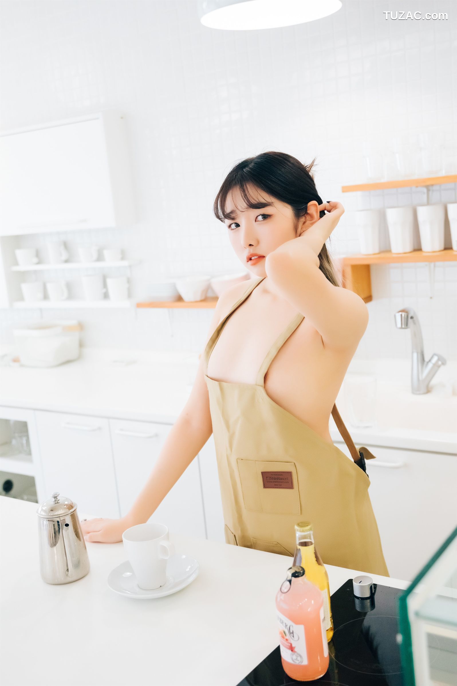 Sonson-손손-真空围裙-Nude-Apron-Loozy
