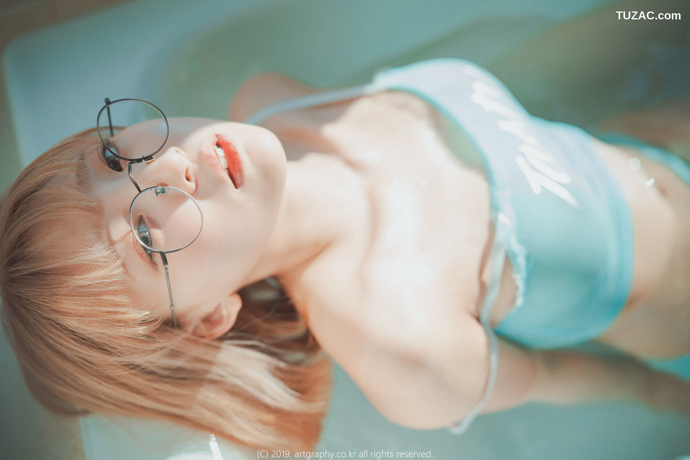 姜仁卿-ARTGRAVIA-056-蕾丝内衣-吊带小背心-Inkyung