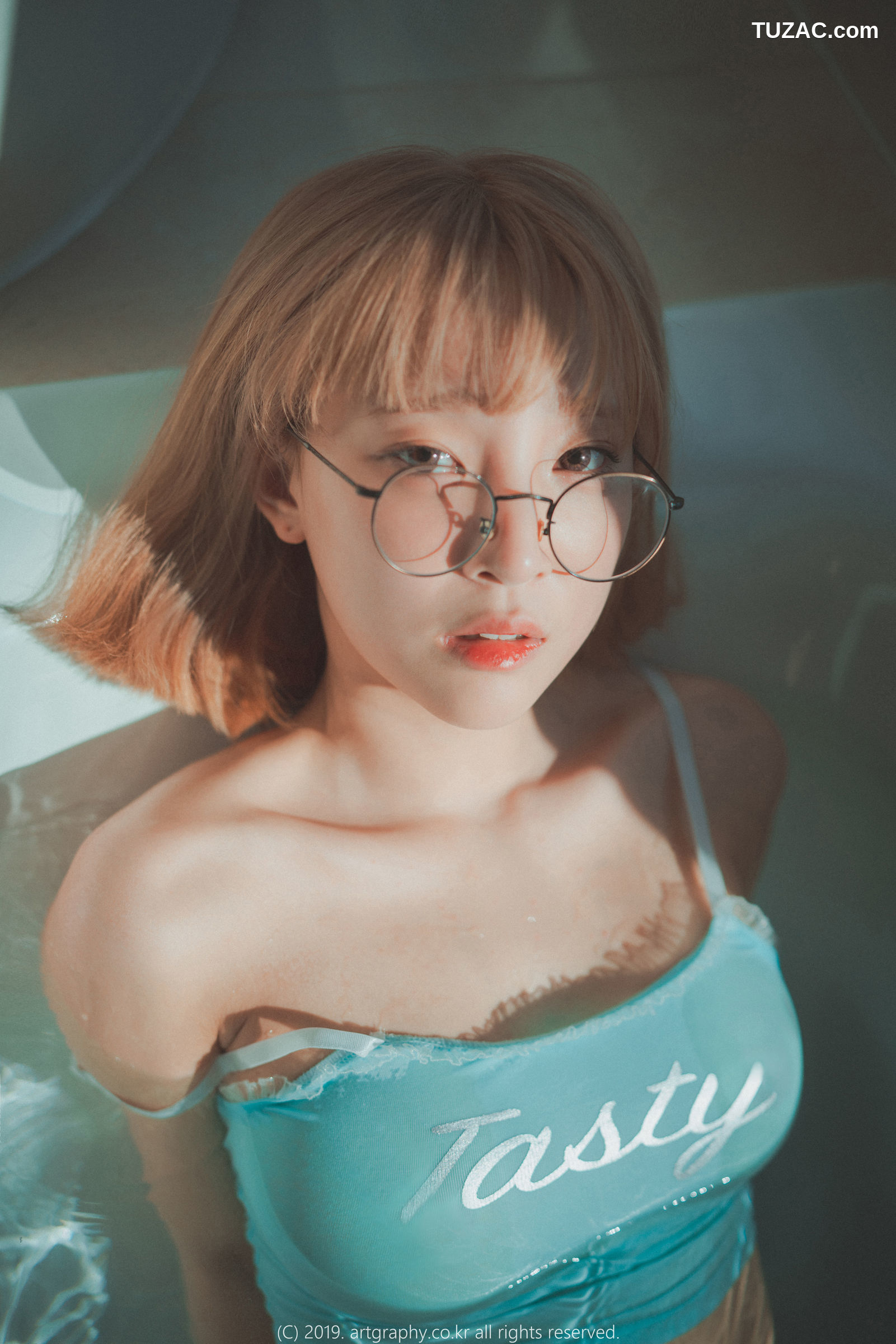 姜仁卿-ARTGRAVIA-056-蕾丝内衣-吊带小背心-Inkyung