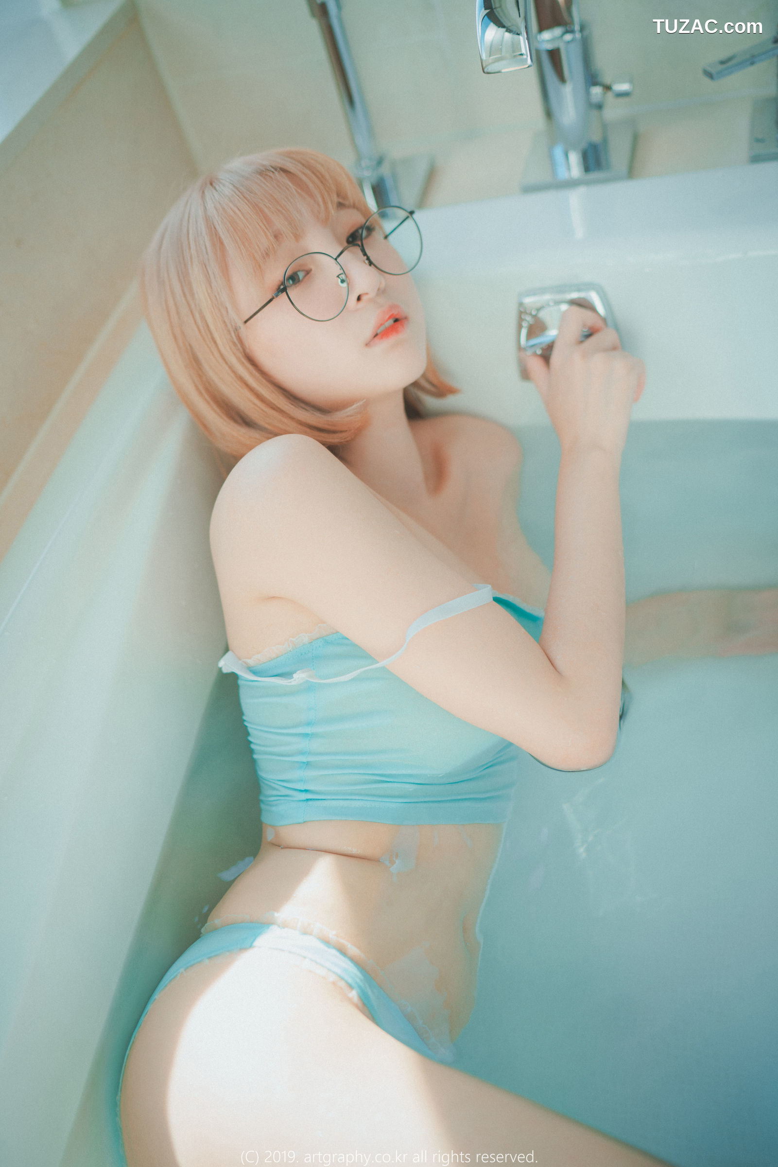 姜仁卿-ARTGRAVIA-056-蕾丝内衣-吊带小背心-Inkyung