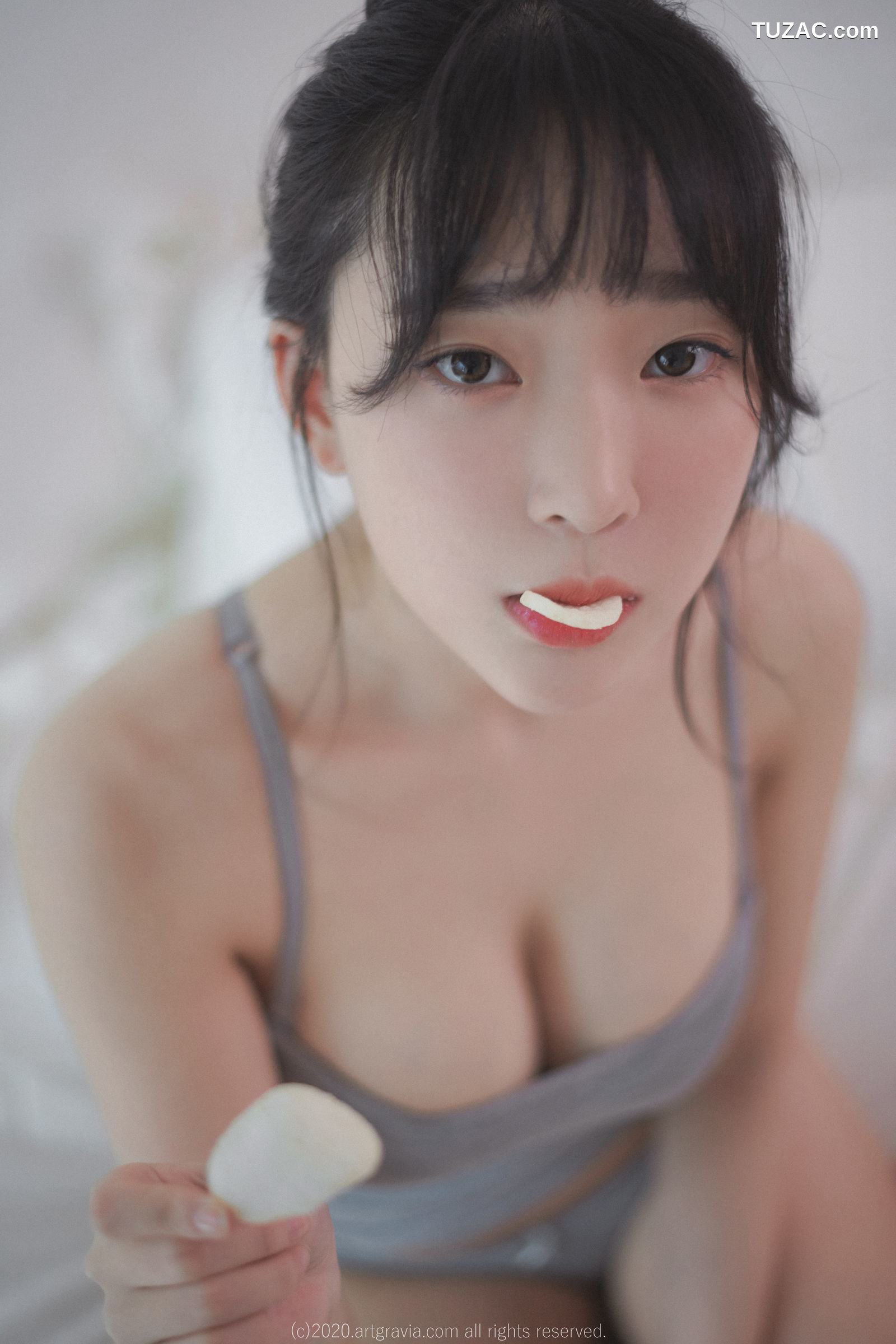 姜仁卿-ARTGRAVIA-161-巨乳吊带背心少女-Inkyung