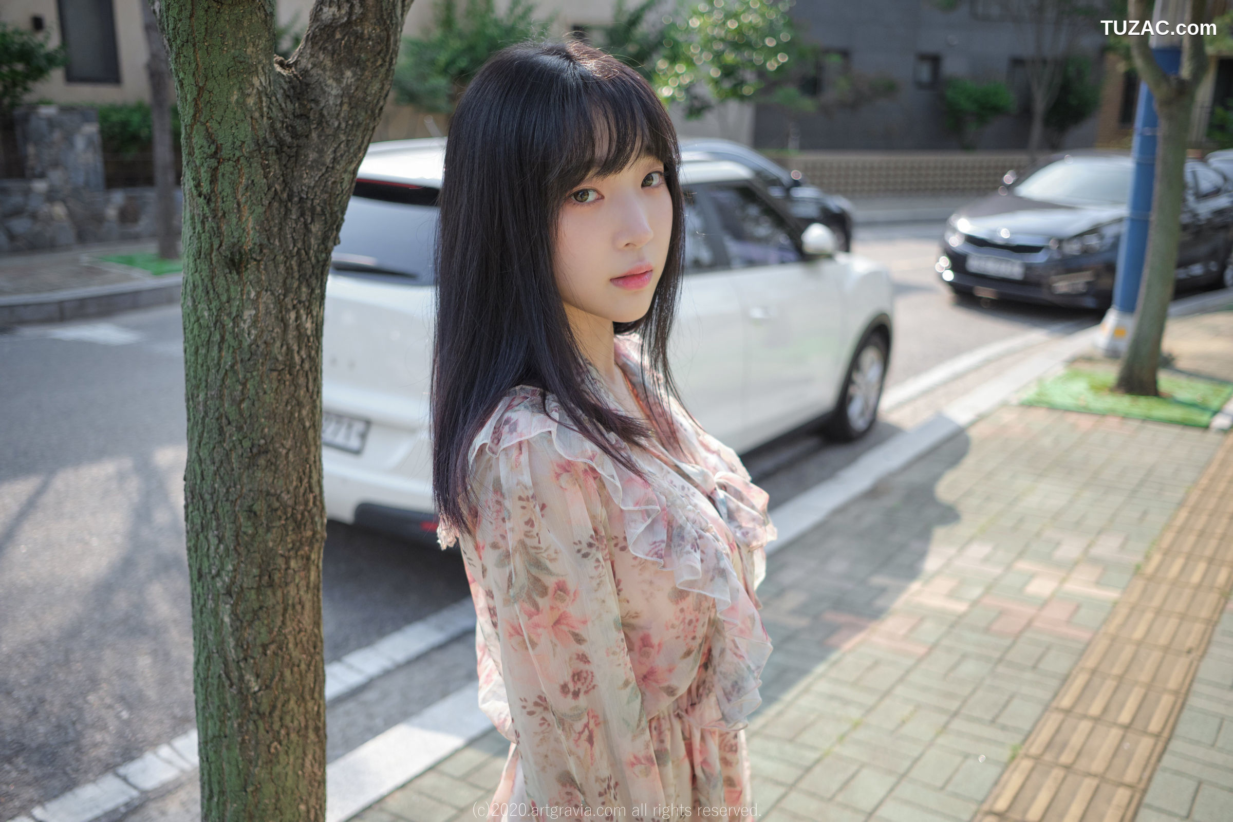 姜仁卿-ARTGRAVIA-180-花裙少女的诱惑-Inkyung