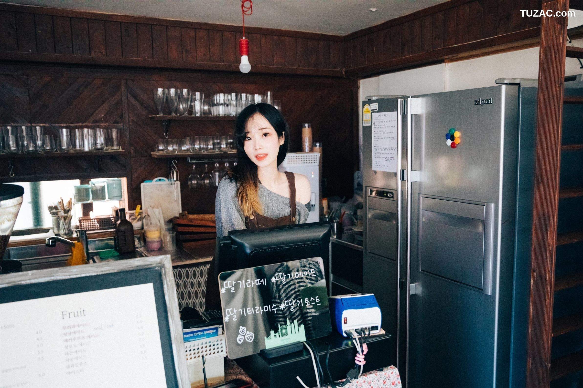 斑比-Bambi-咖啡时间-Cafe-Alba-Loozy