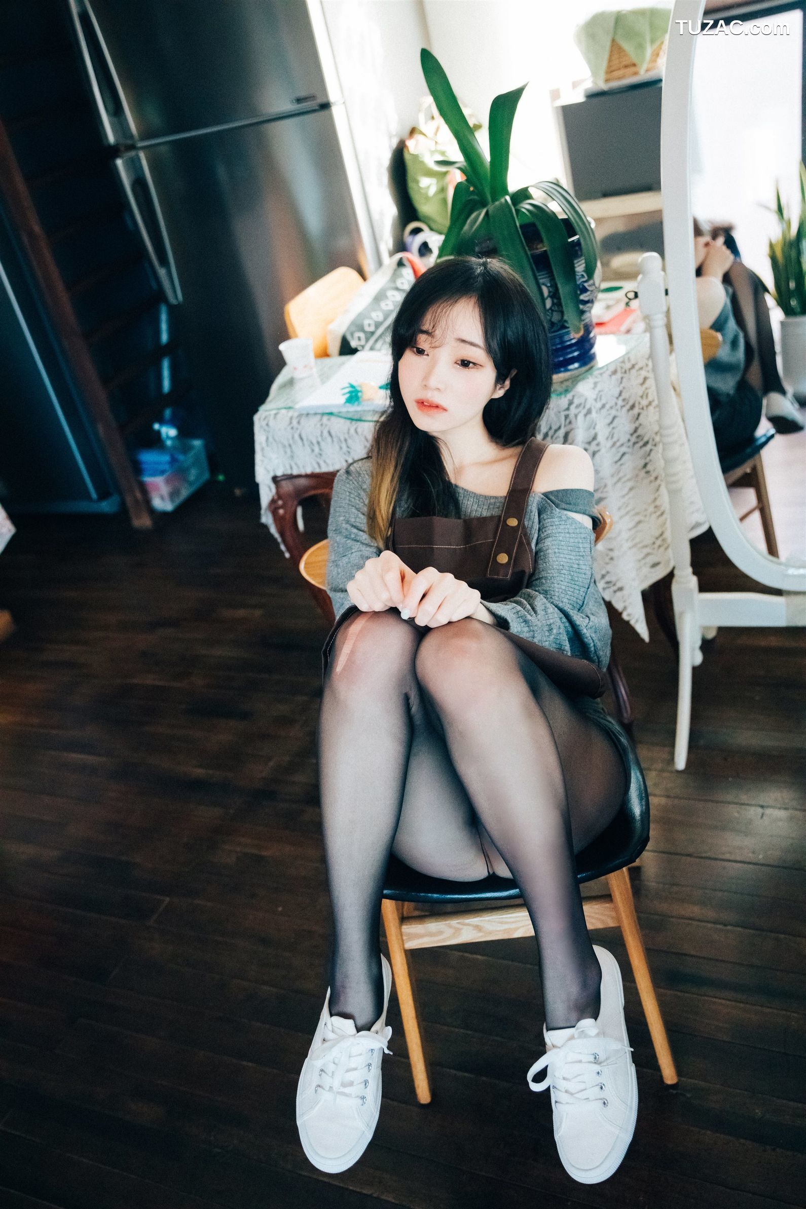 斑比-Bambi-咖啡时间-Cafe-Alba-Loozy