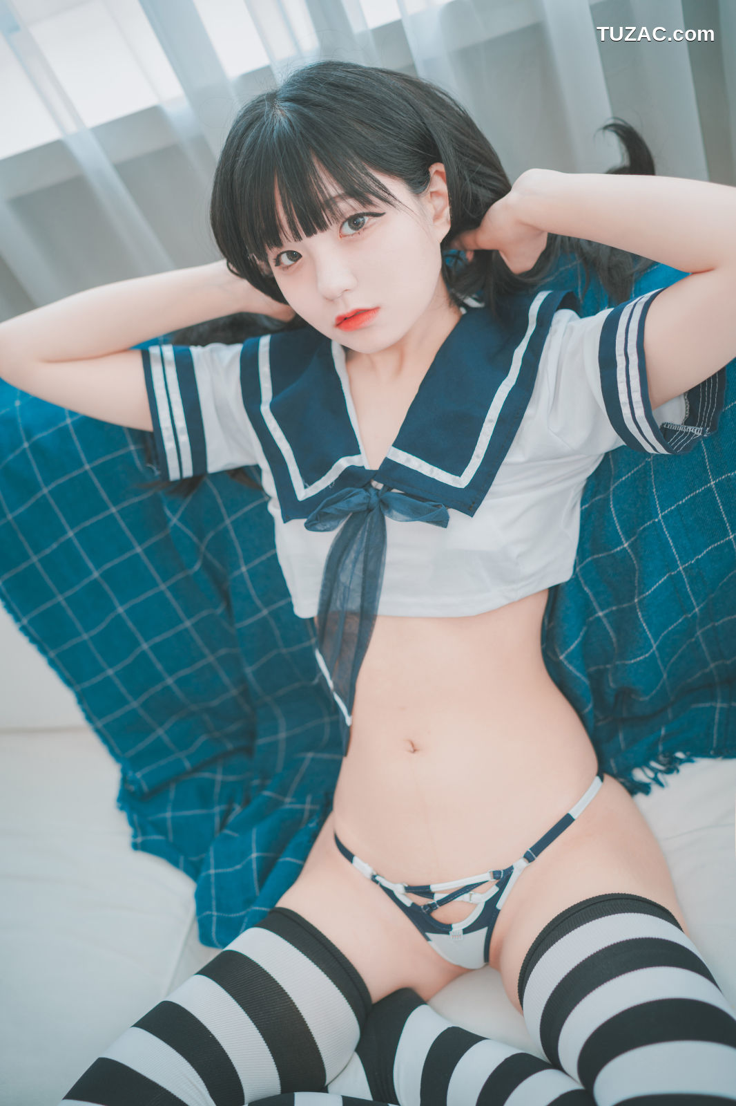 韩国美女-Jenny-정제니-水手服条纹袜-Sailor-Stripes-DJAWA