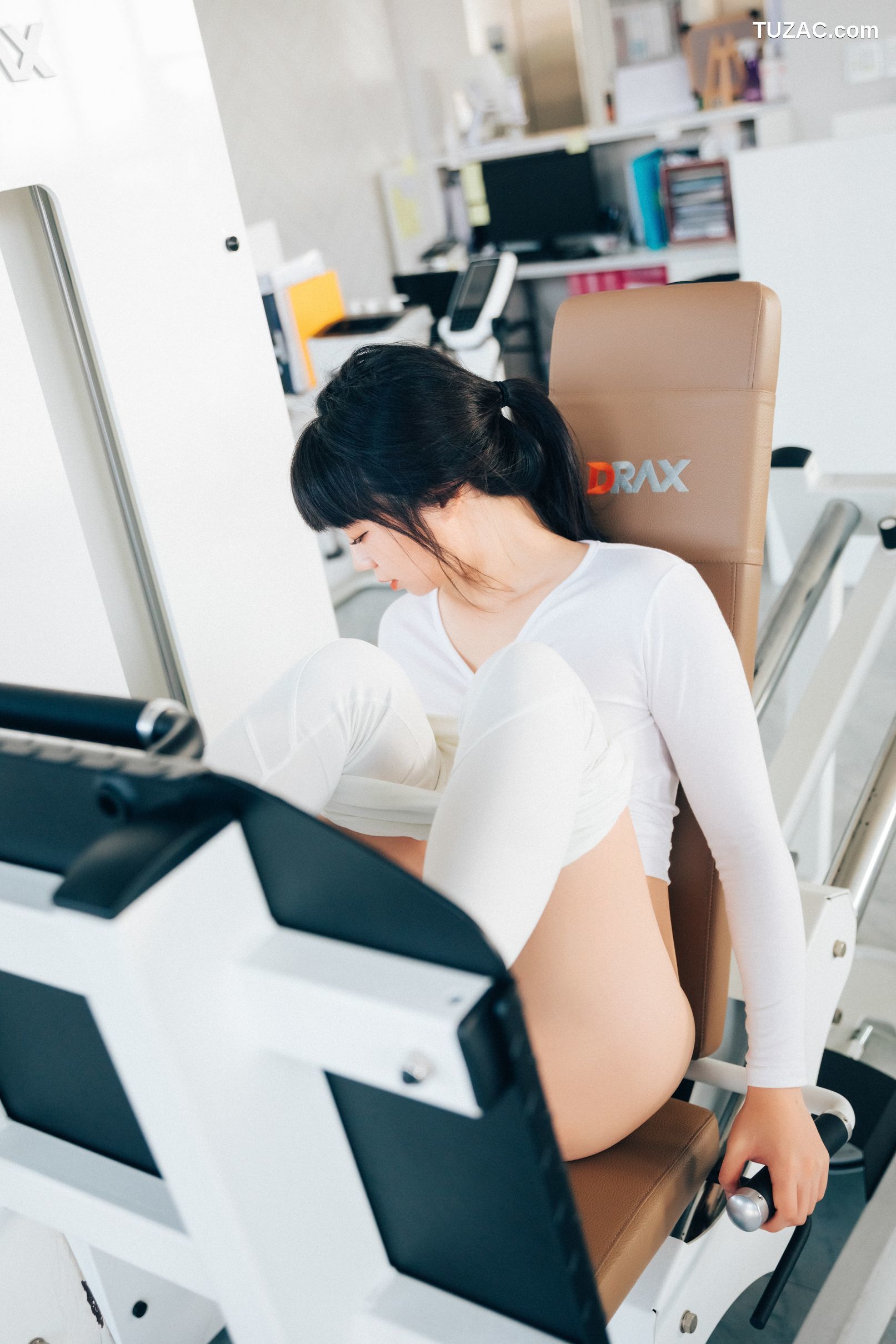 韩国美女-Kissme-脱衣健身-Strip-Fitness-无圣光-Loozy