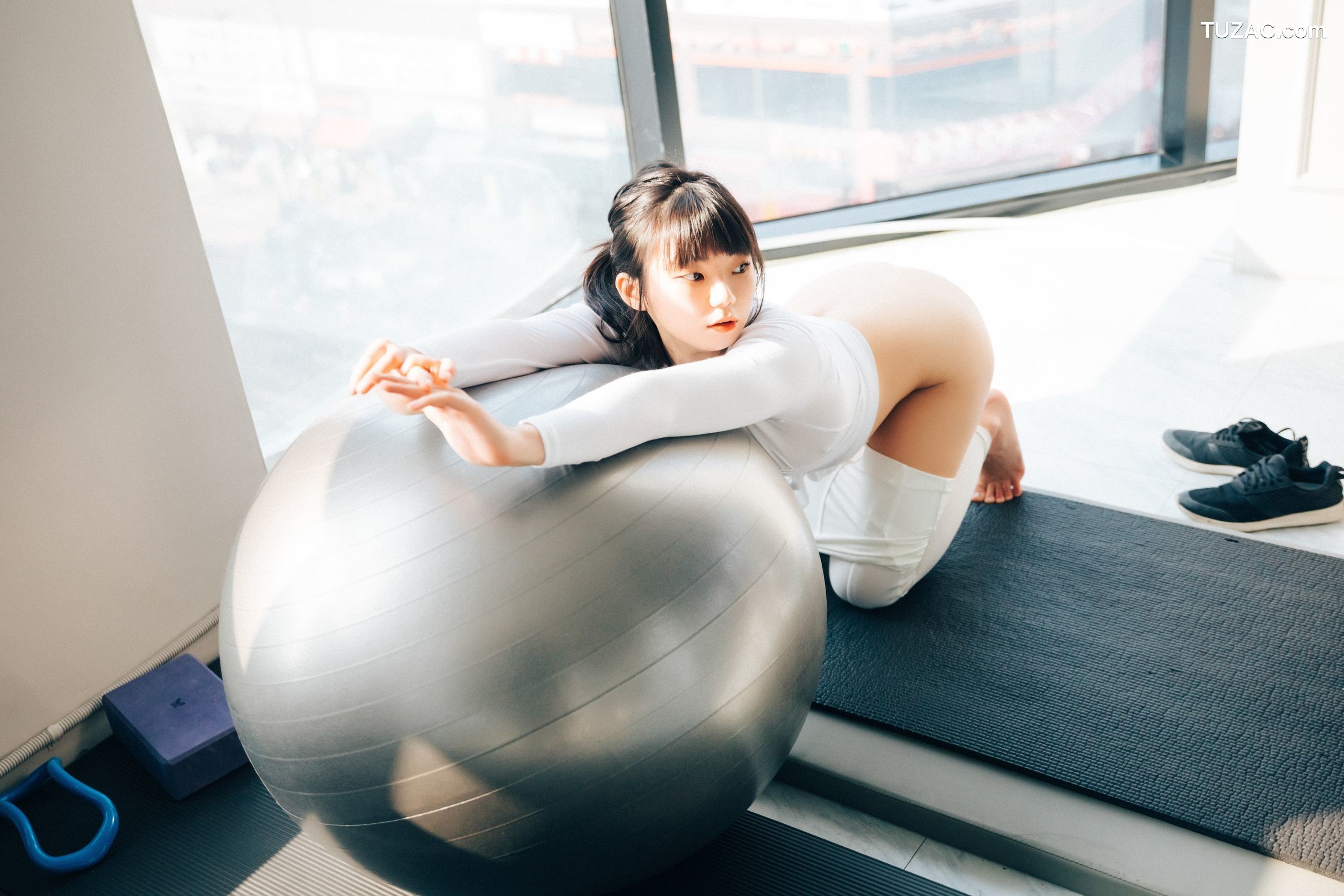 韩国美女-Kissme-脱衣健身-Strip-Fitness-无圣光-Loozy