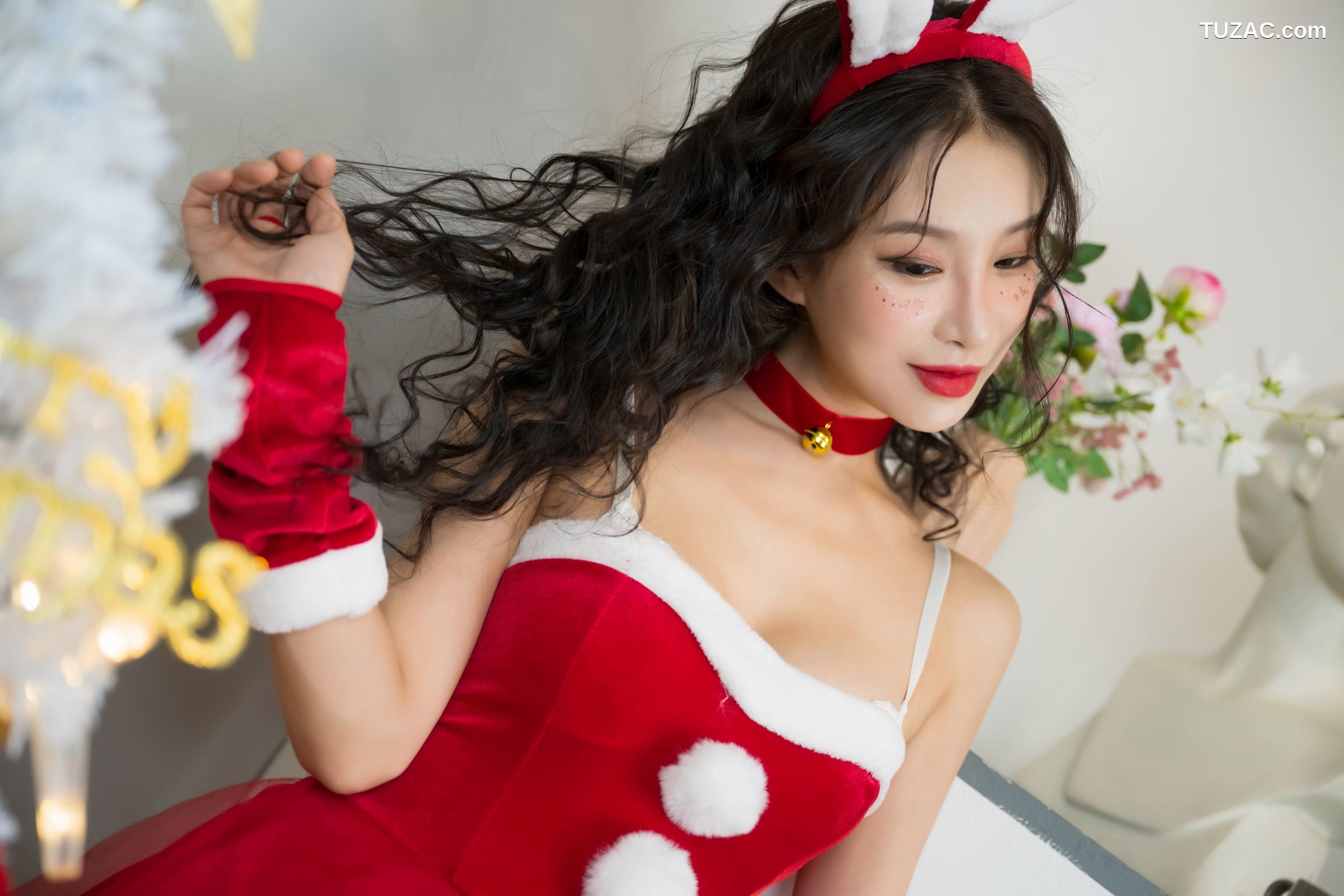 韩国美女-Lee-seol-花园与圣诞装-Garden-Christmas