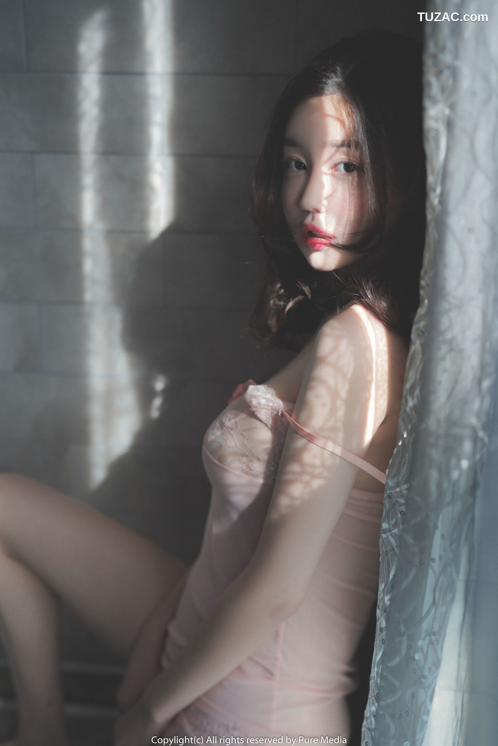 韩国美女-Song-Leah-松莱亚-粉色内衣-Pure-Media-Vol.042