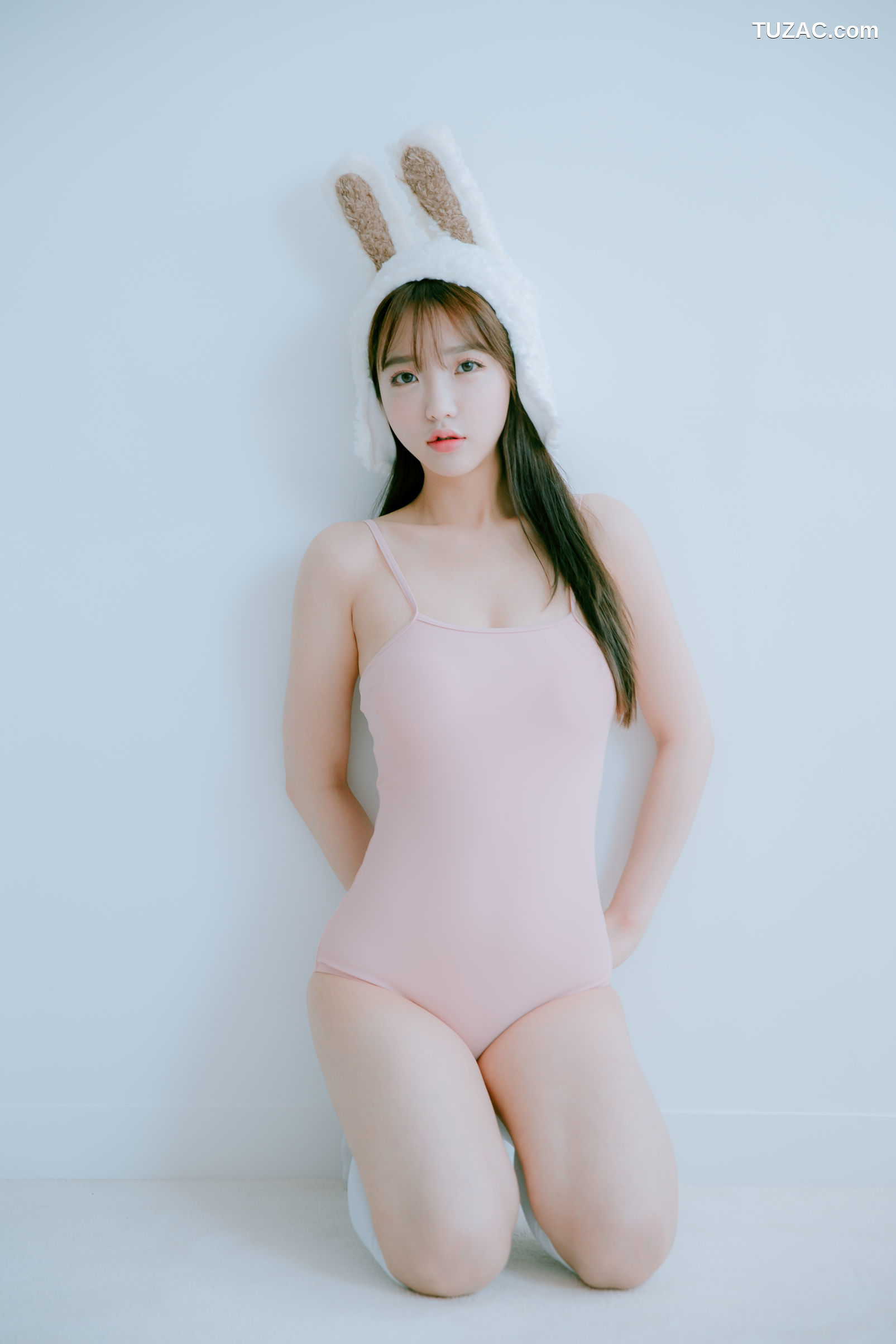 韩国美女-孙乐乐-Son-YeEun-兔耳比基尼-JOA-20-APR-Vol.2