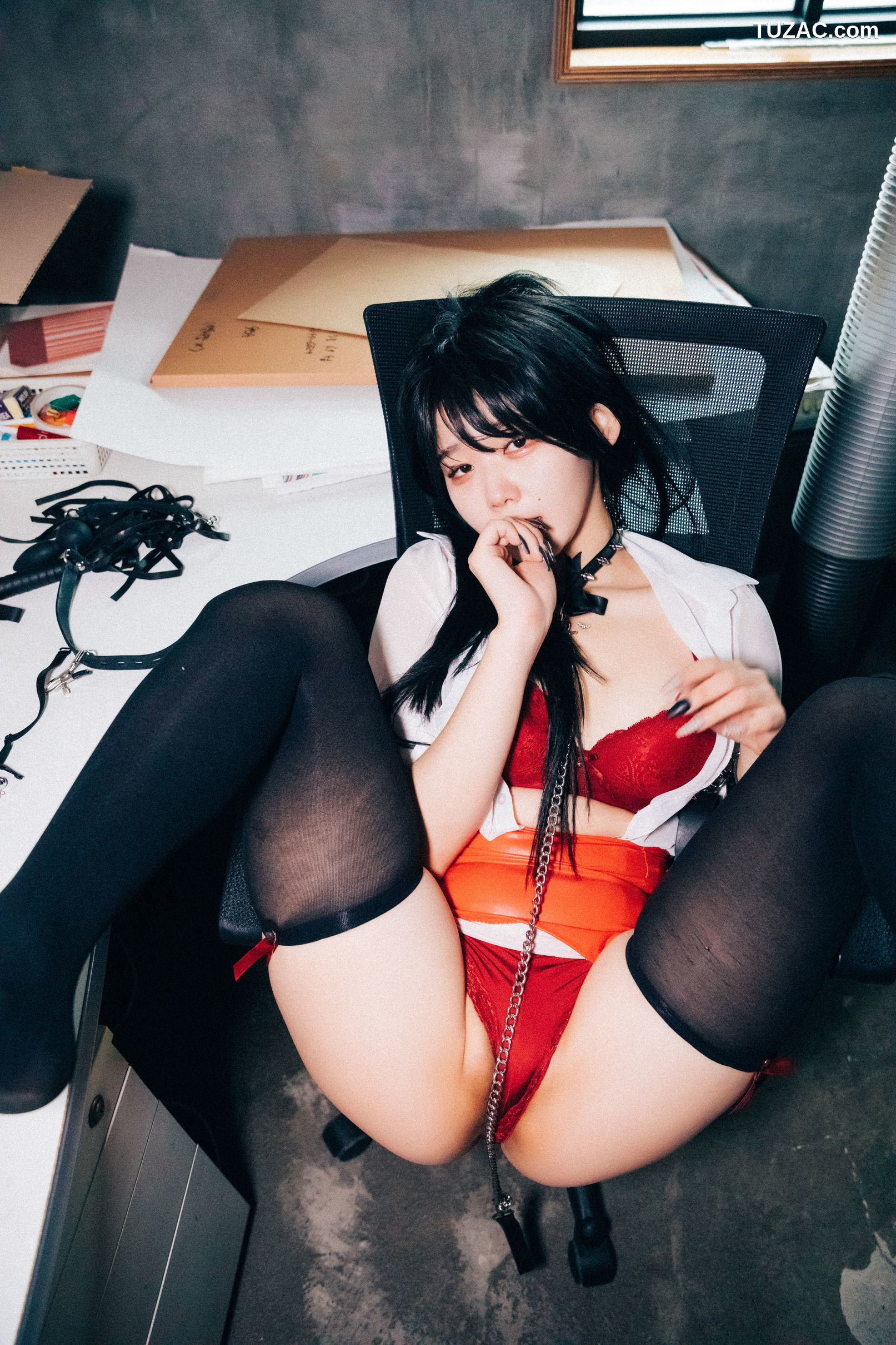韩国美女-琪雅-Zia-办公室性奴-Office-slave-Loozy-镣铐卷