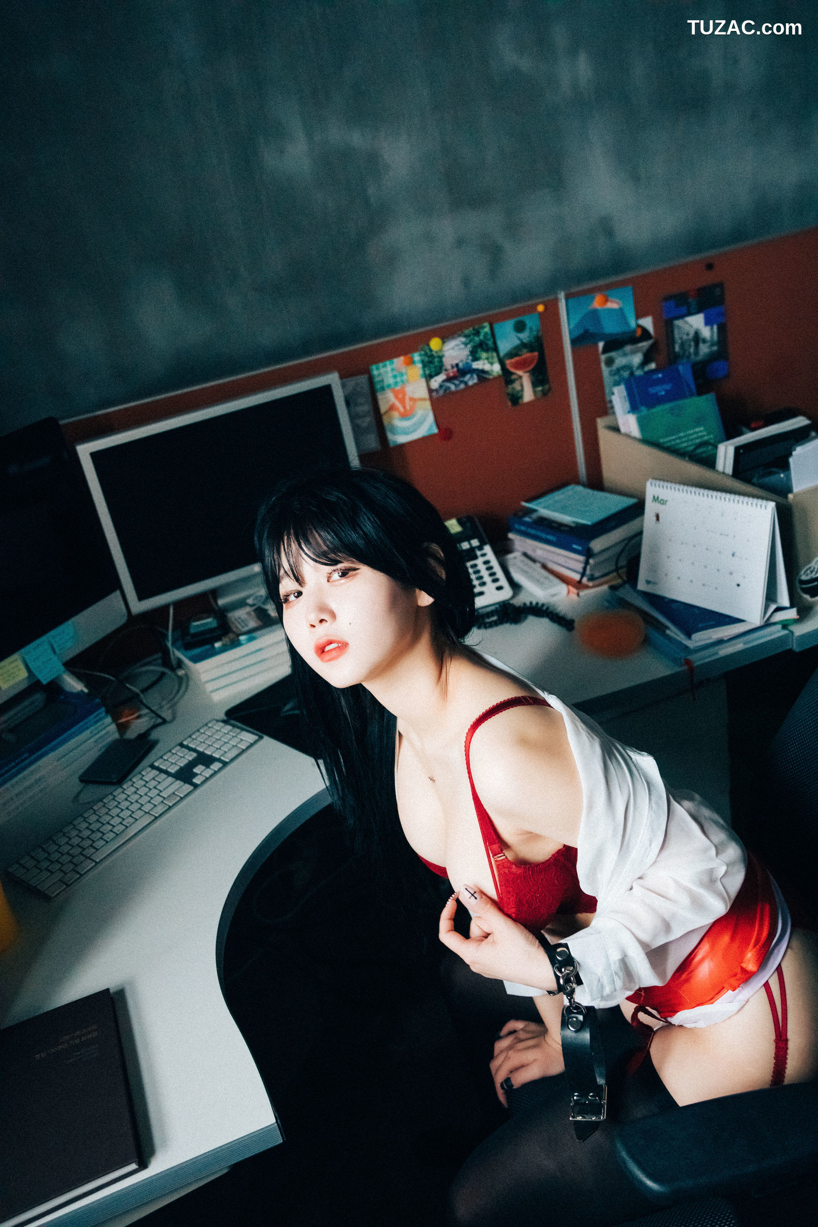韩国美女-琪雅-Zia-办公室性奴-Office-slave-Loozy-镣铐卷