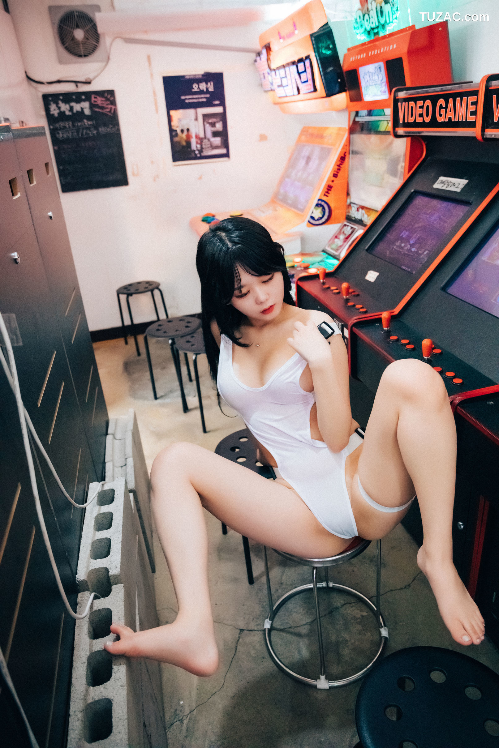 韩国美女-琪雅-Zia-街机游戏厅里的性感少女-Oraksil-Loozy