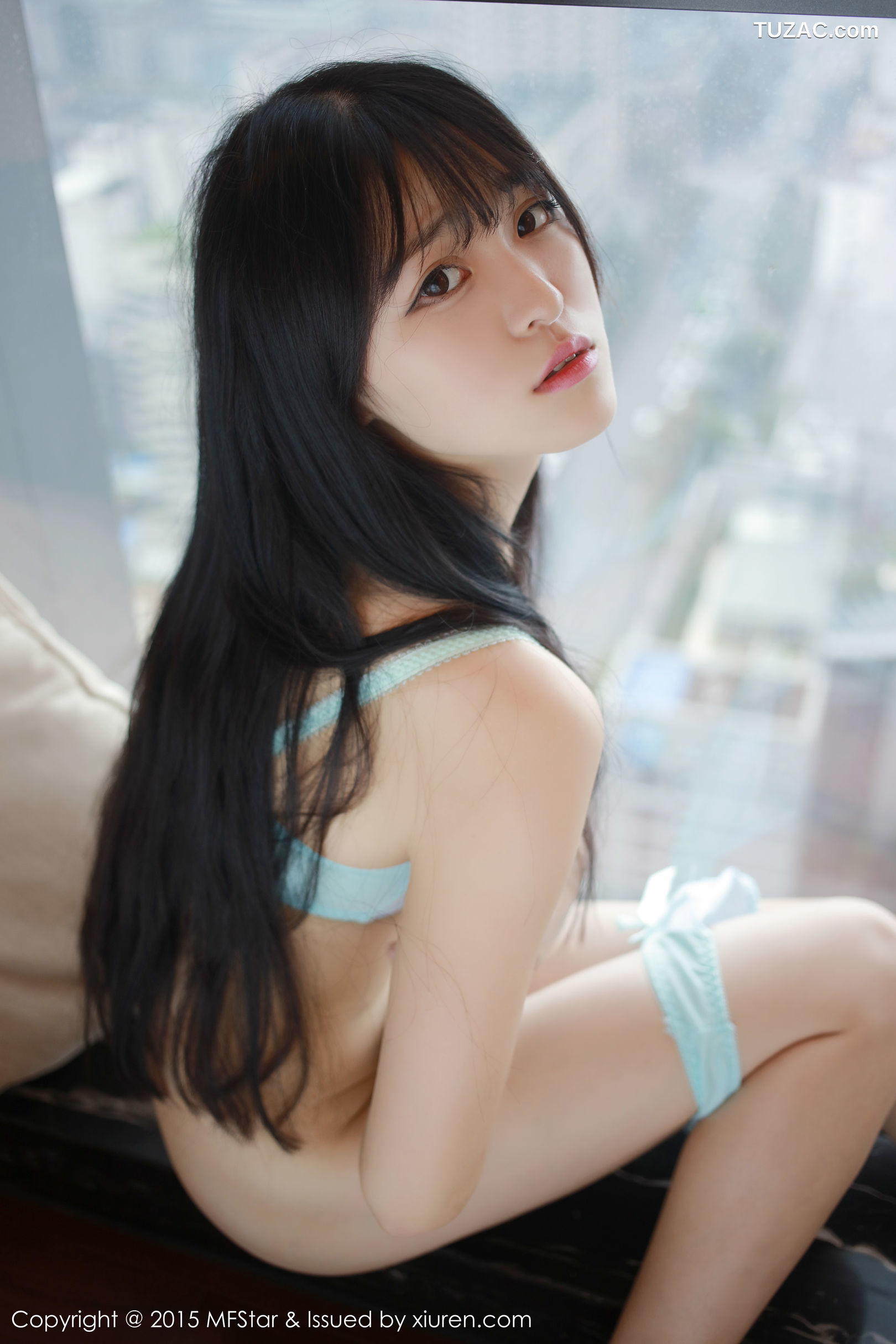 MFStar模范学院-025-伊小七momo