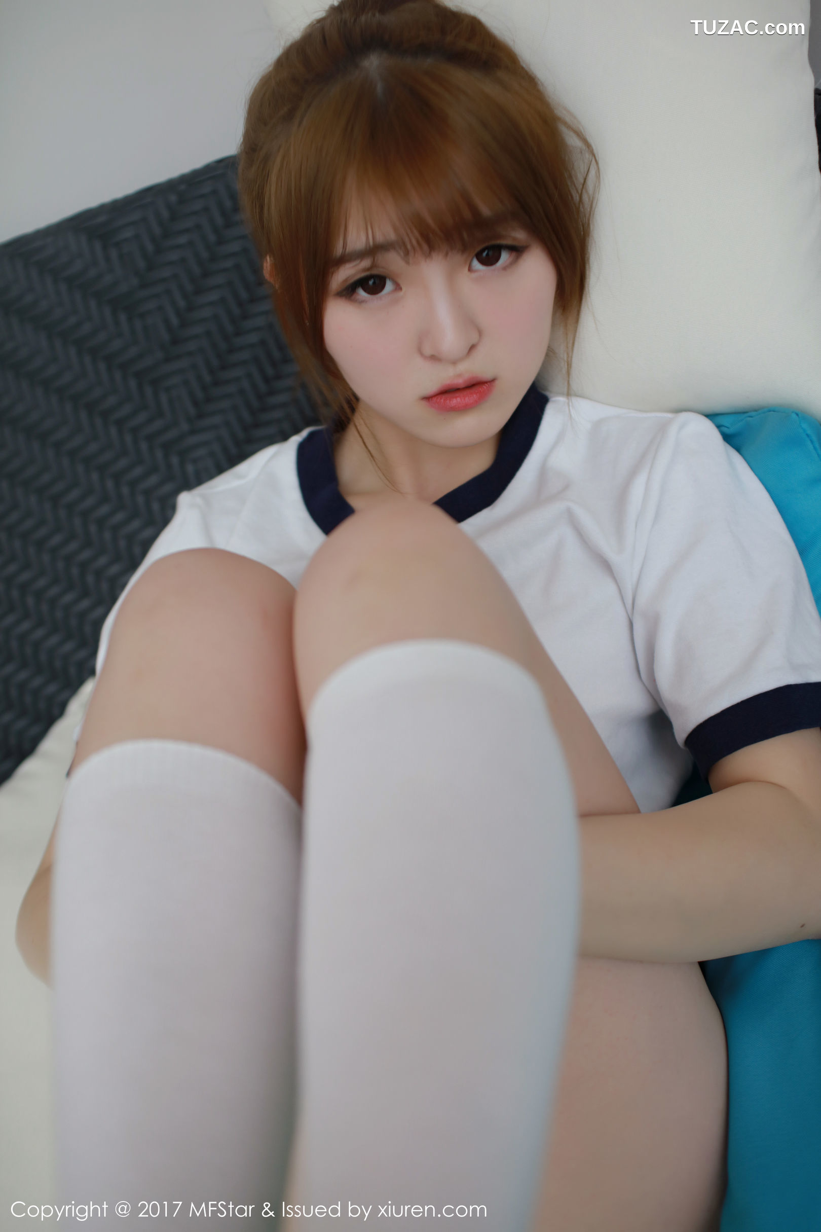 MFStar模范学院-090-伊小七momo