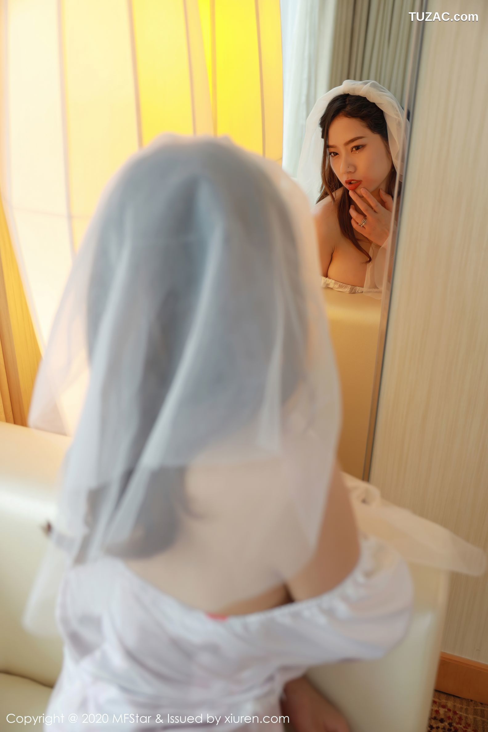 MFStar模范学院-408-模特-方子萱万圣节主题写真