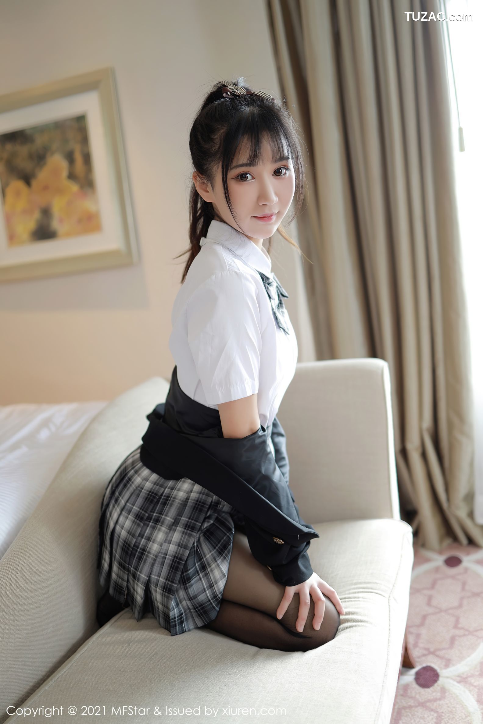 MFStar模范学院-439-小果冻儿Jelly-格子JK制服主题黑丝-2021.01.14