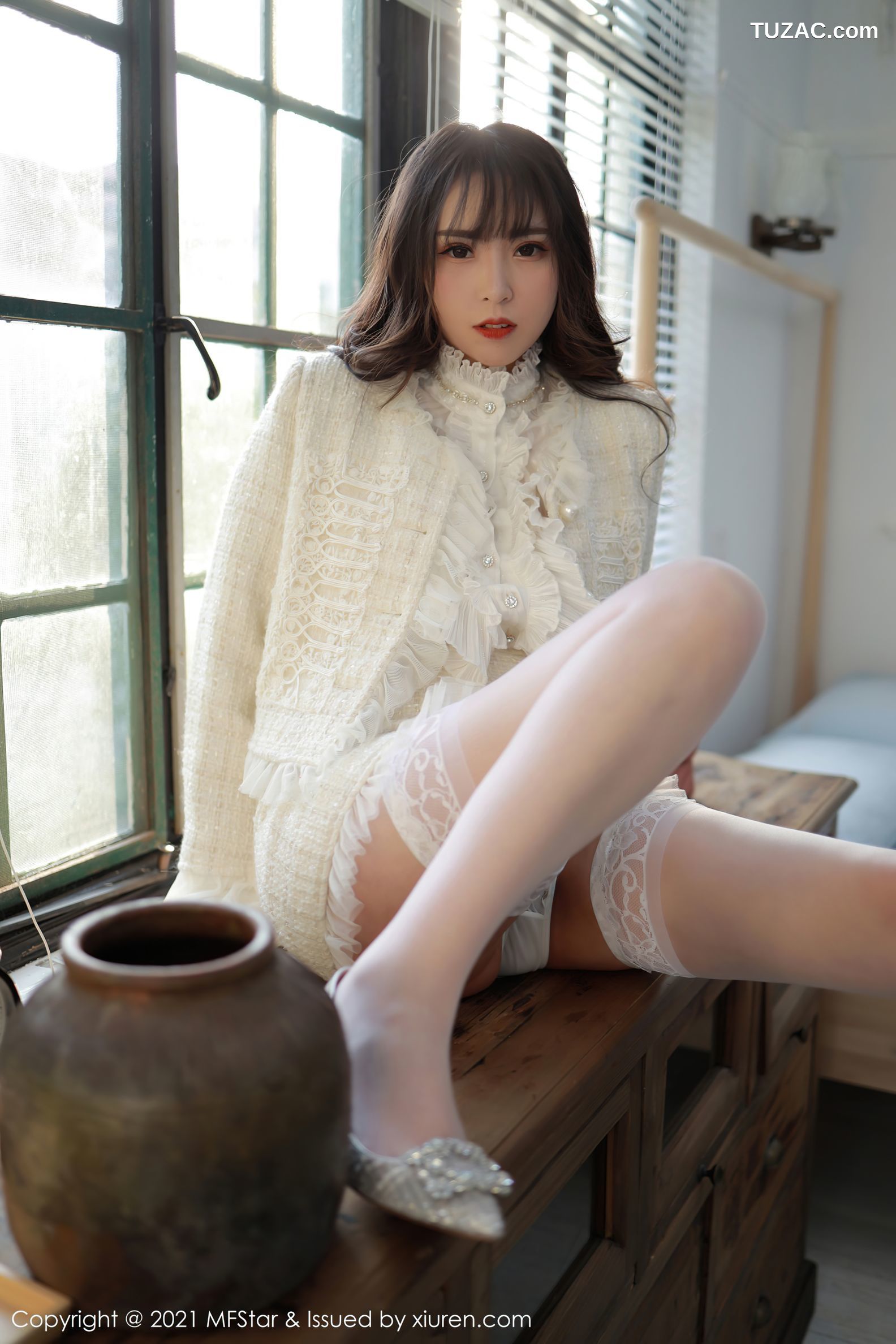 MFStar模范学院-442-小波多-真空透视服饰白色蕾丝袜-2021.01.19
