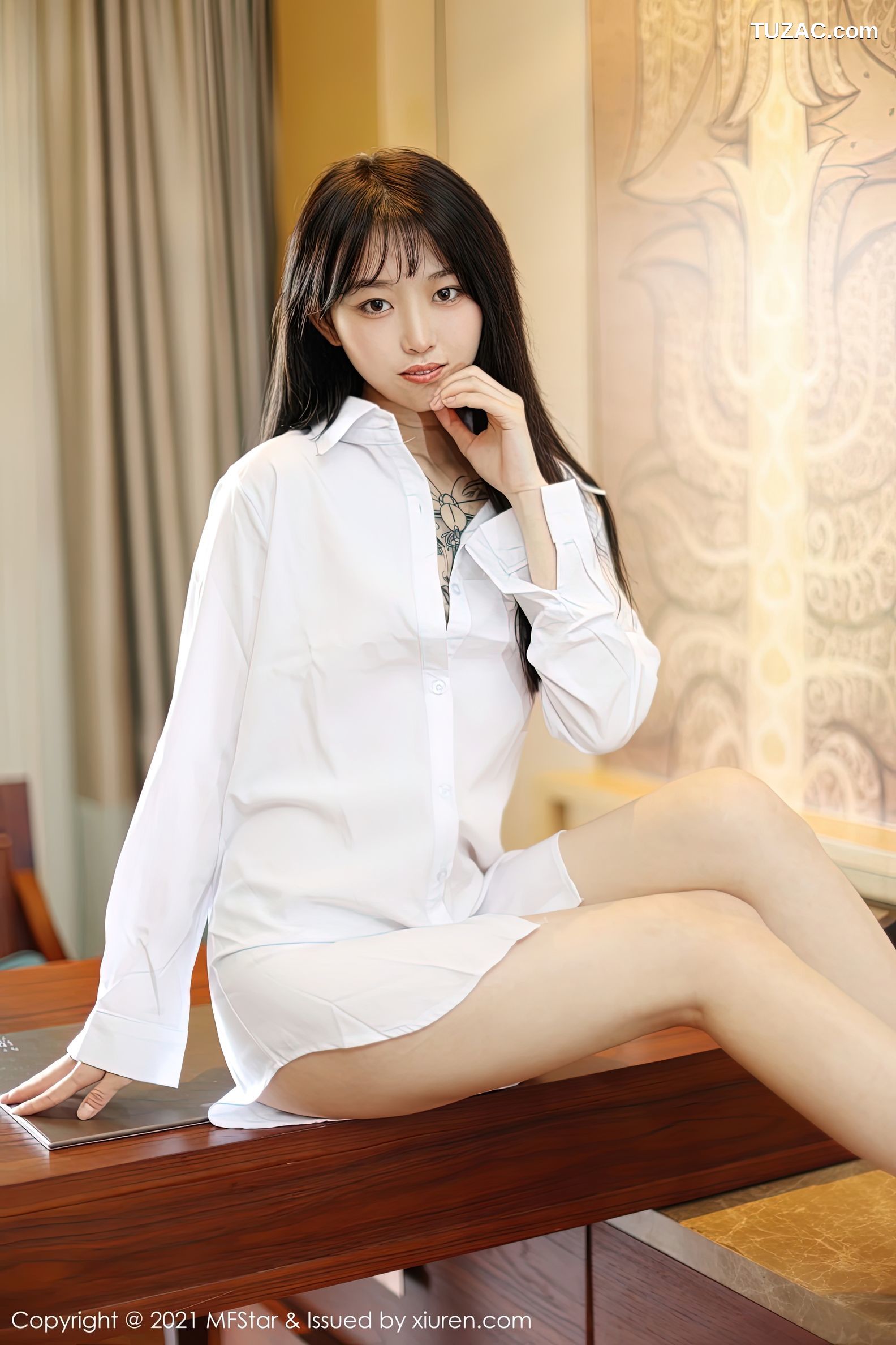 MFStar模范学院-488-奶瓶子-丽江旅拍真空白衬衣-2021.04.28